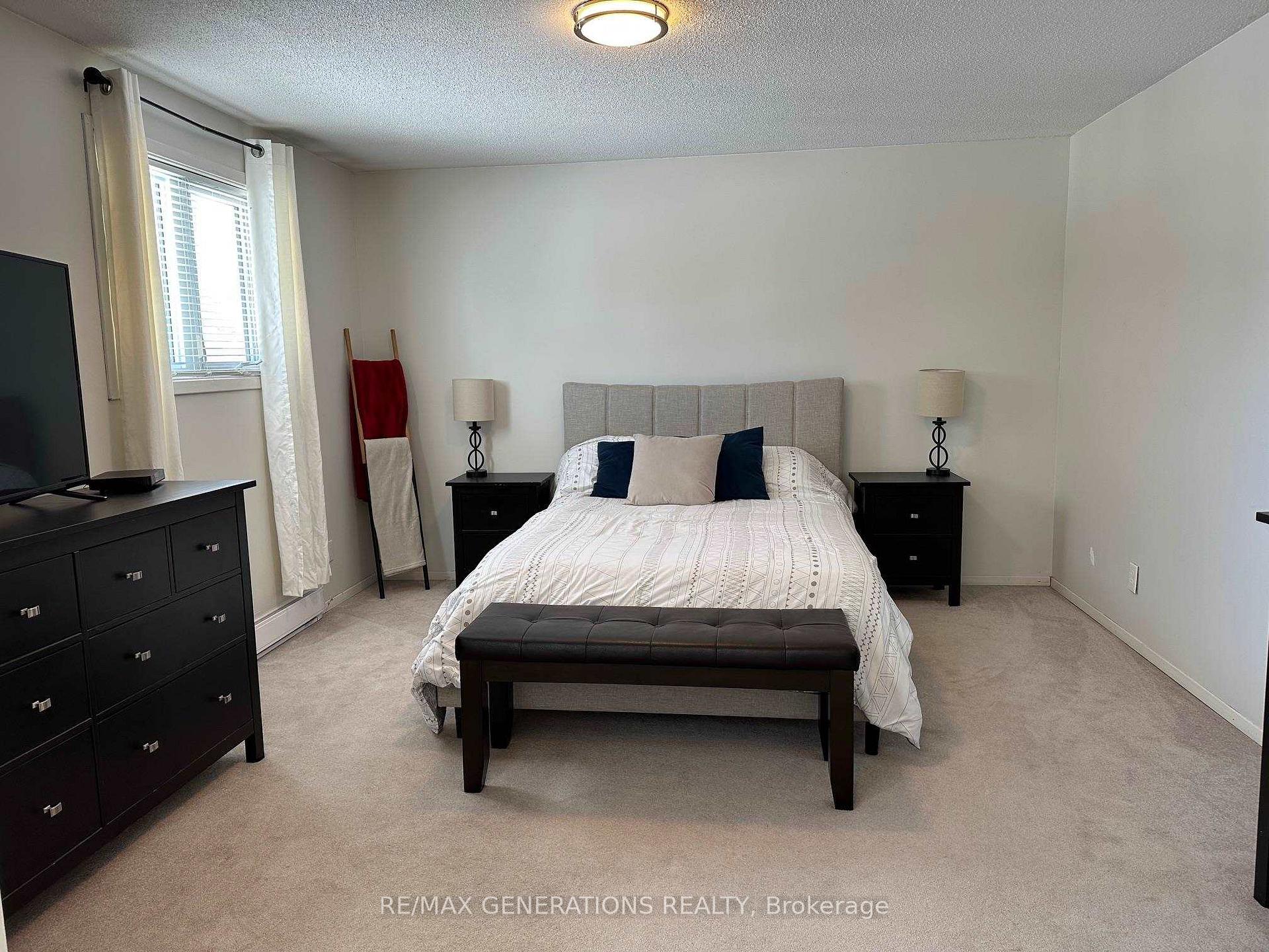 Photo 16 of 56 East Grove Crescent, Terrace Bay — HOMEH