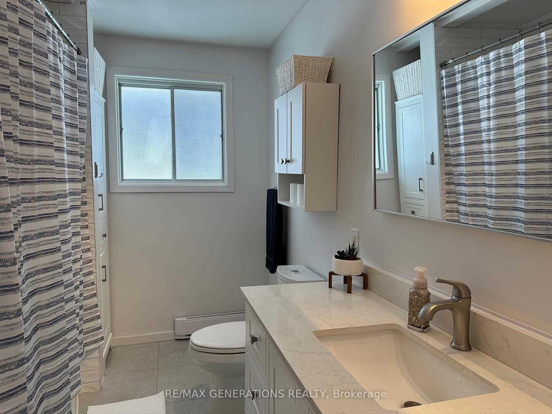 Photo 19 of 56 East Grove Crescent, Terrace Bay — HOMEH