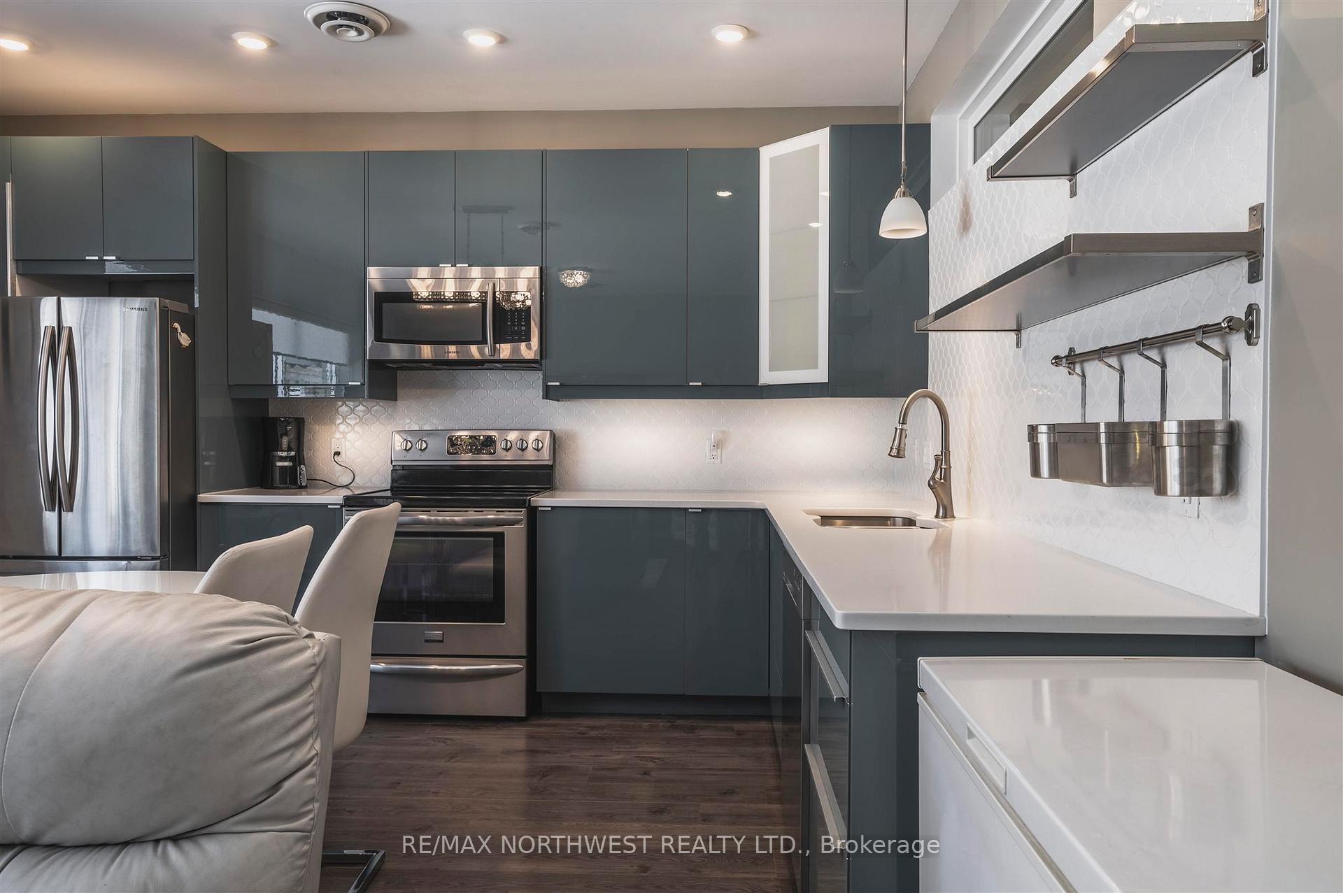 Photo 4 of Unit #3, 100 First Ave West, Kenora, Norman — HOMEH
