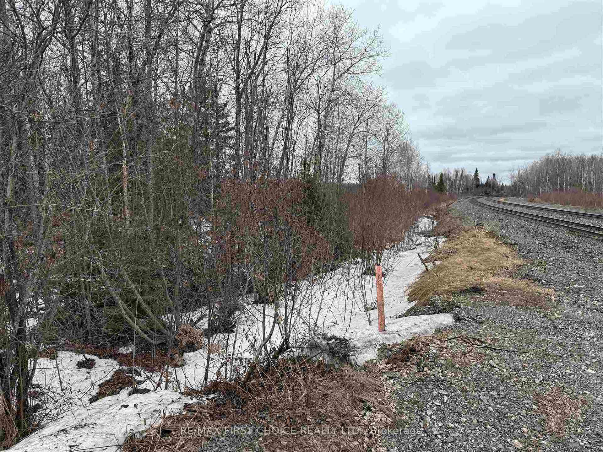 Photo 5 of Kennabutch Lake, Kenora Remote Area, Dinorwic — HOMEH