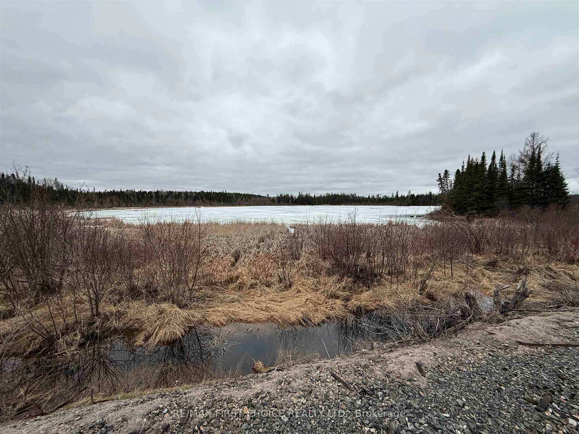 Photo 6 of Kennabutch Lake, Kenora Remote Area, Dinorwic — HOMEH