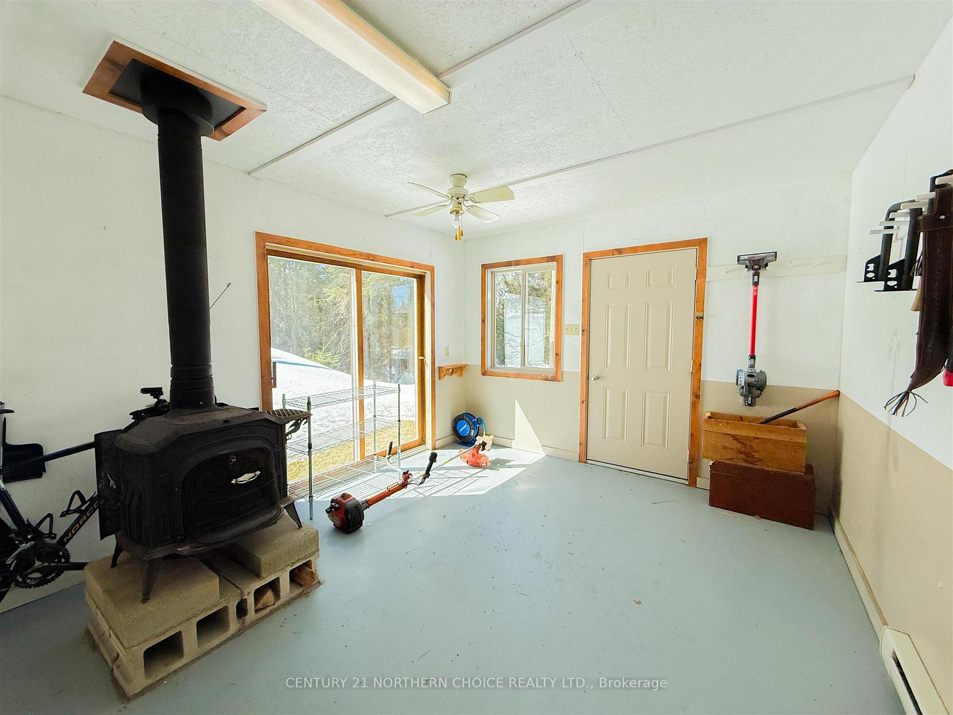 Photo 32 of 736 Willard Lake Road, Kenora Remote Area, East Of Kenora — HOMEH