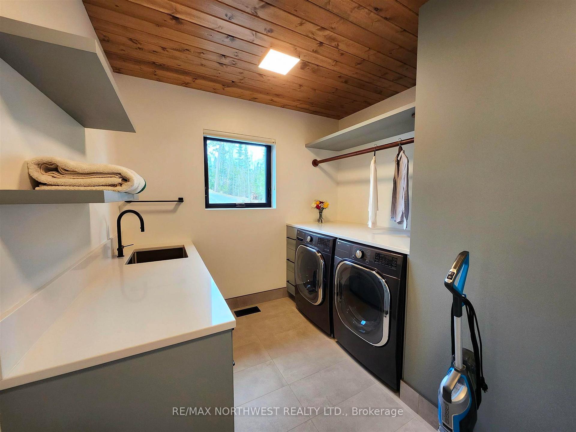 Photo 23 of 122 Sedesky Road, Kenora, Central — HOMEH