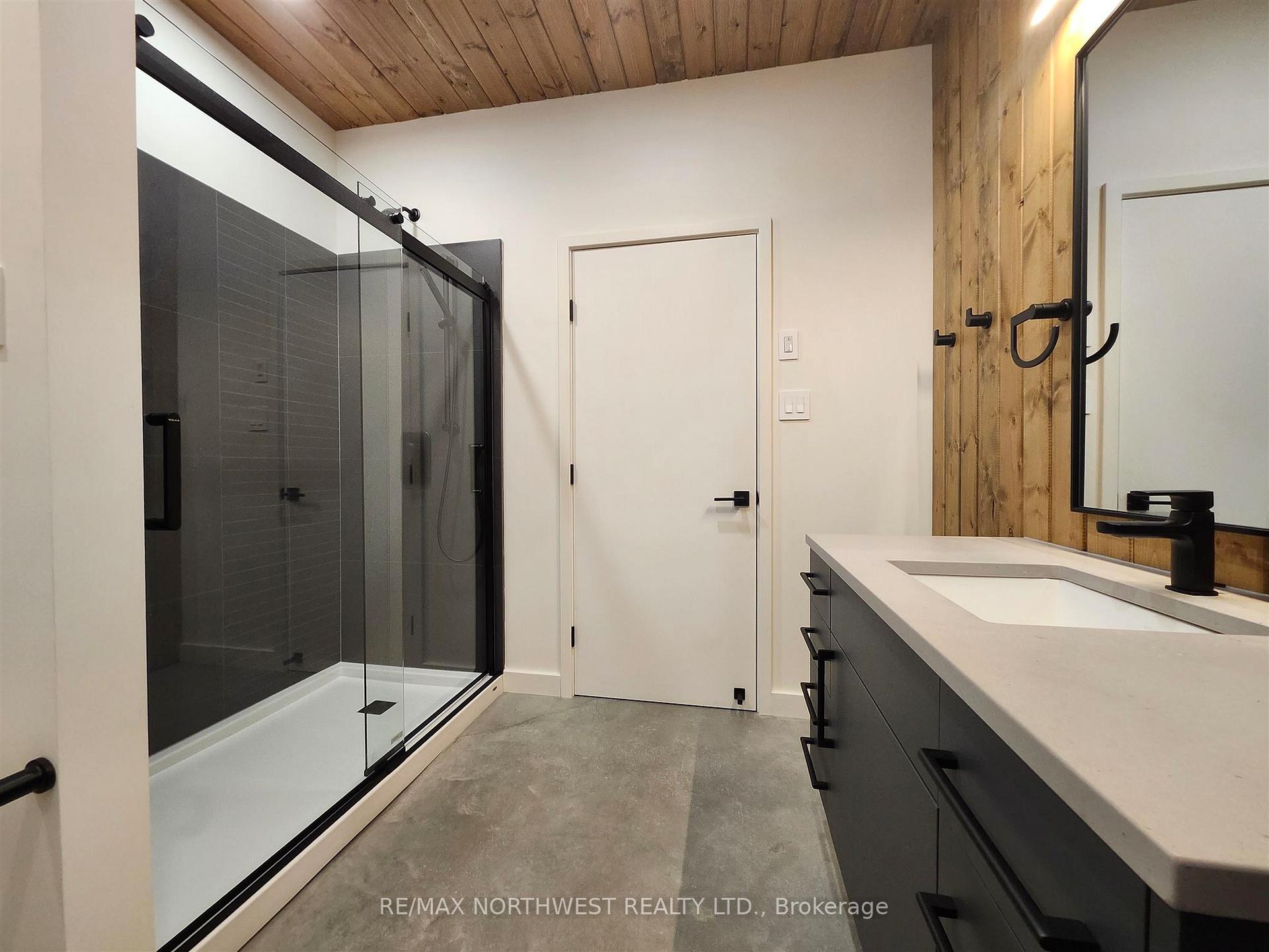 Photo 31 of 122 Sedesky Road, Kenora, Central — HOMEH
