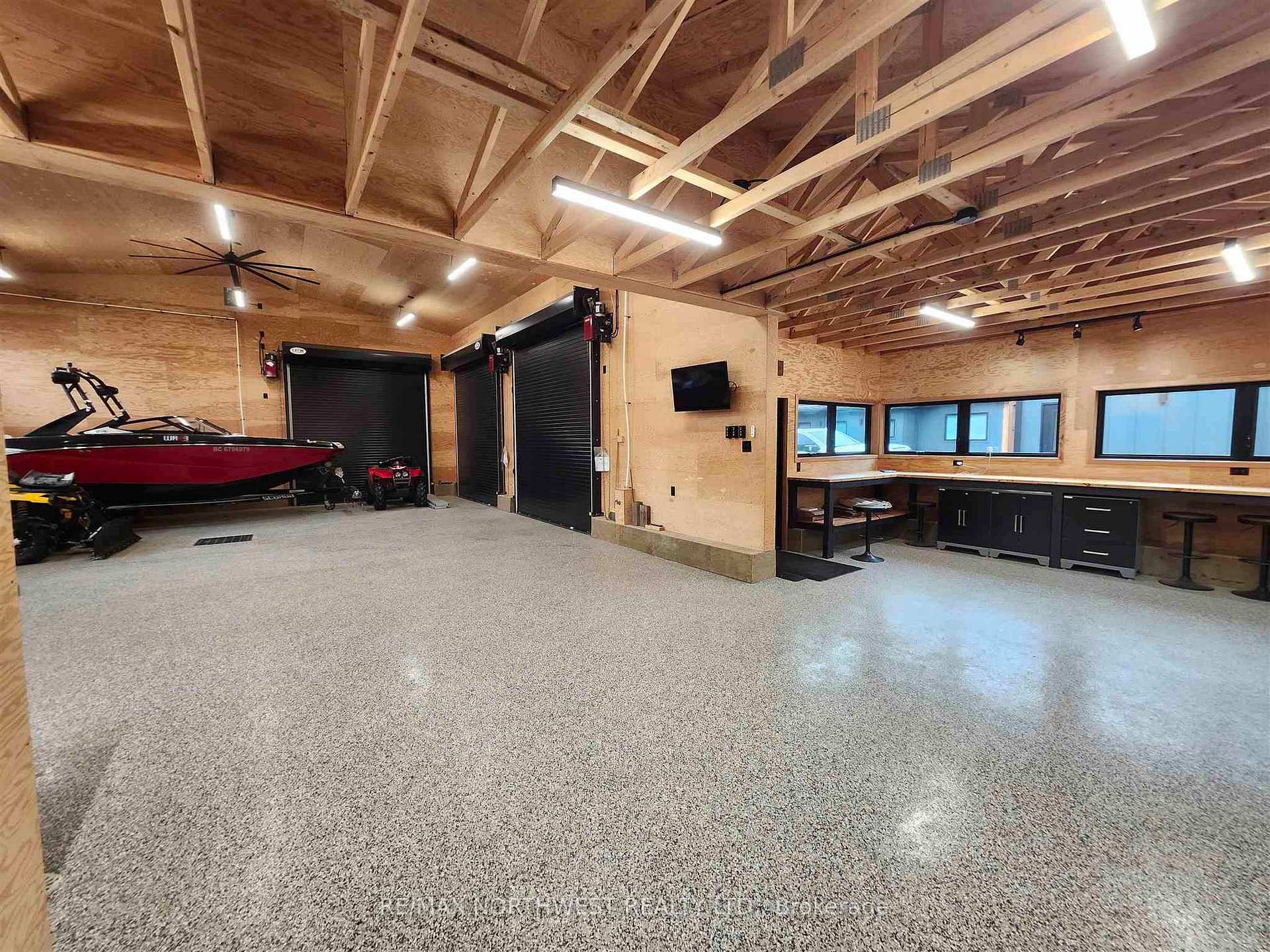 Photo 37 of 122 Sedesky Road, Kenora, Central — HOMEH