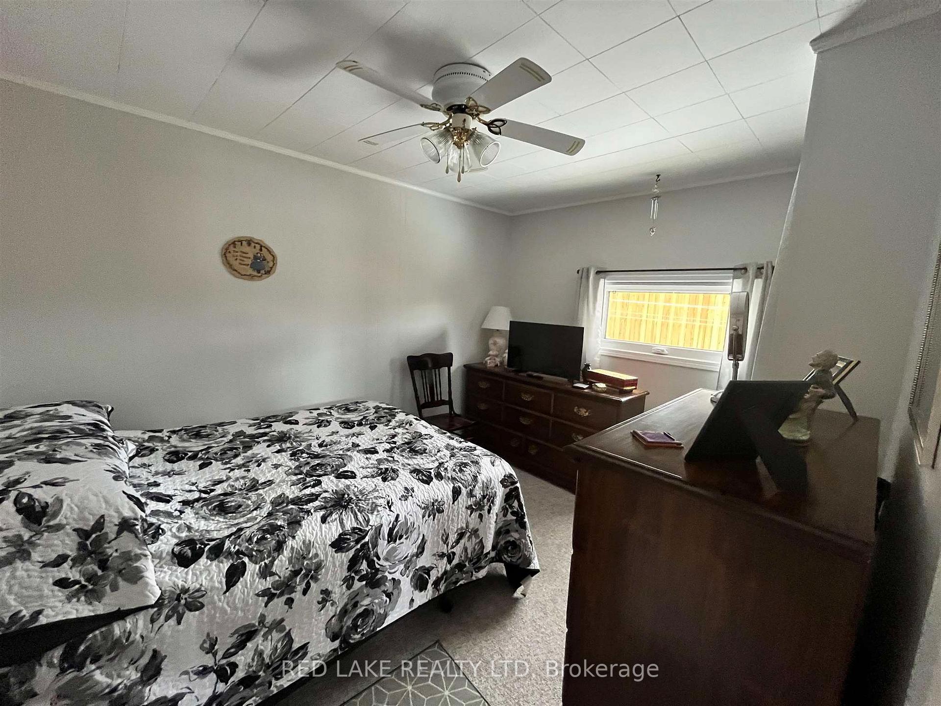 Photo 13 of 4 Kenora Road, Red Lake — HOMEH