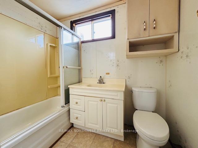 Photo 12 of 804 Erie St, Kenora, Keewatin — HOMEH