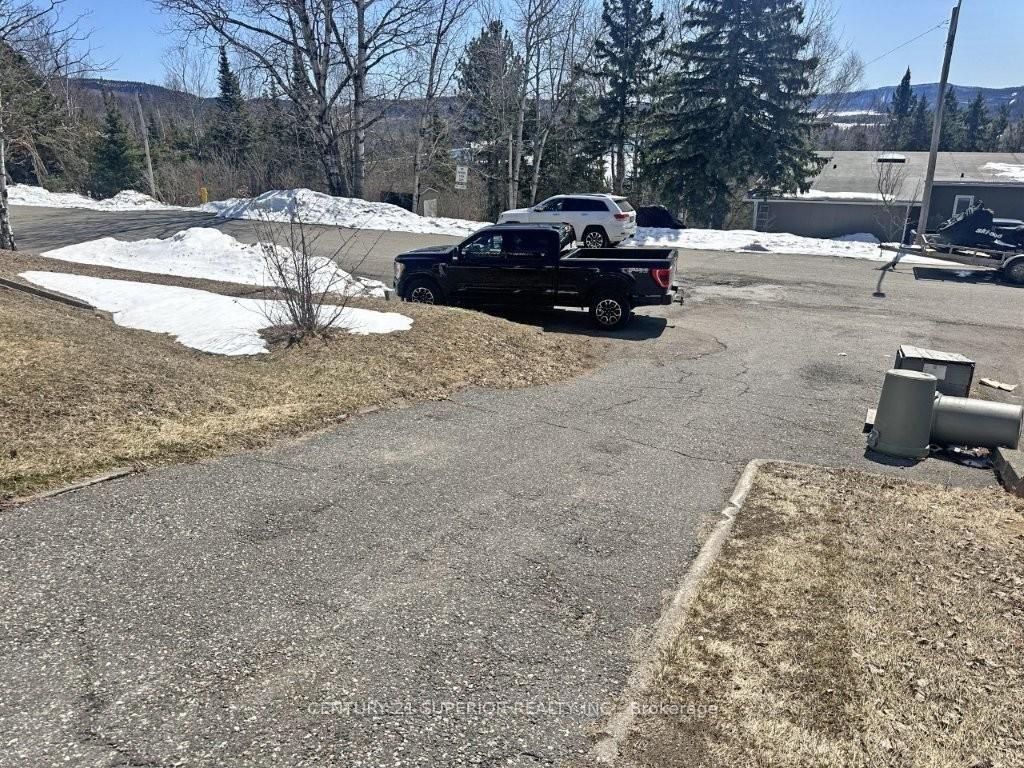 Photo 4 of 103 McKirdy Ave, Nipigon — HOMEH