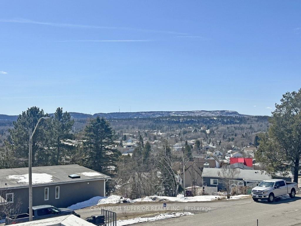 Photo 47 of 103 McKirdy Ave, Nipigon — HOMEH