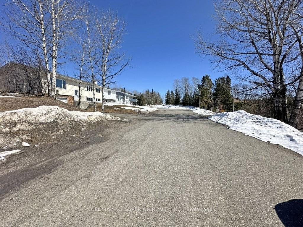 Photo 50 of 103 McKirdy Ave, Nipigon — HOMEH