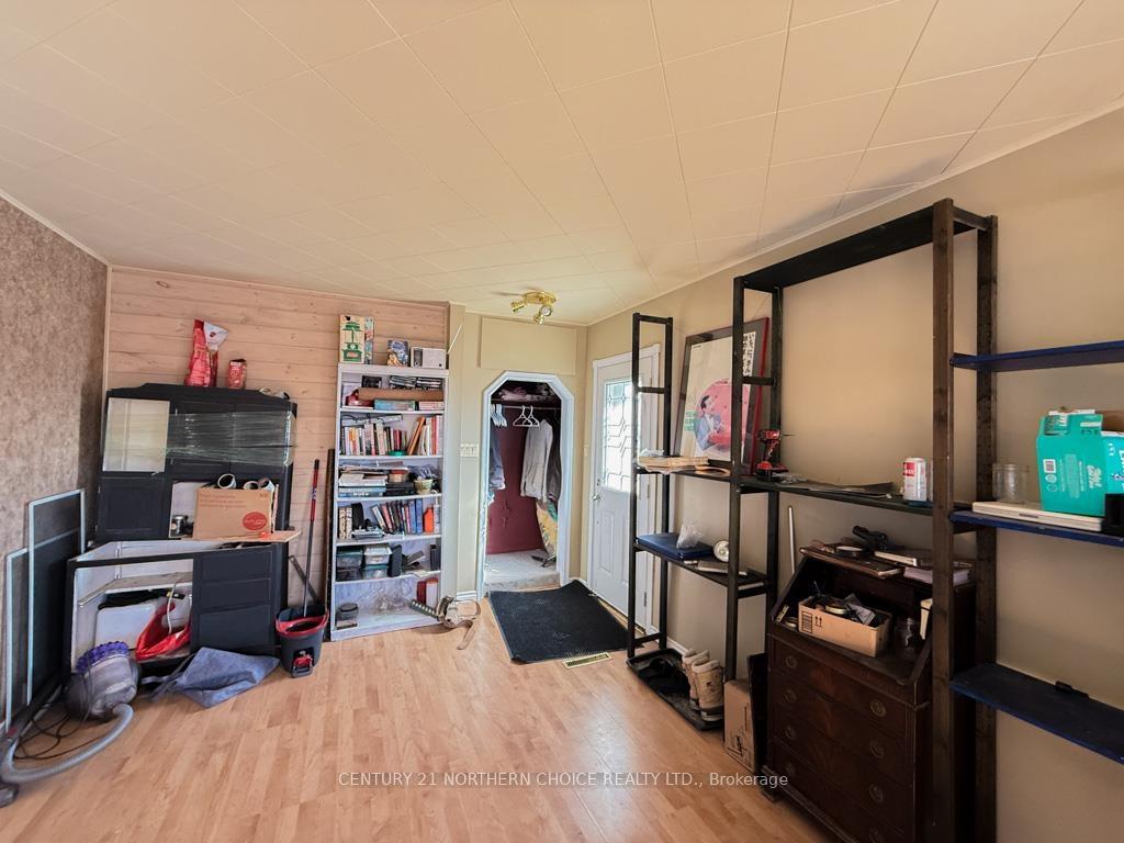 Photo 10 of 311 Fourth Avenue South, Kenora, Downtown — HOMEH