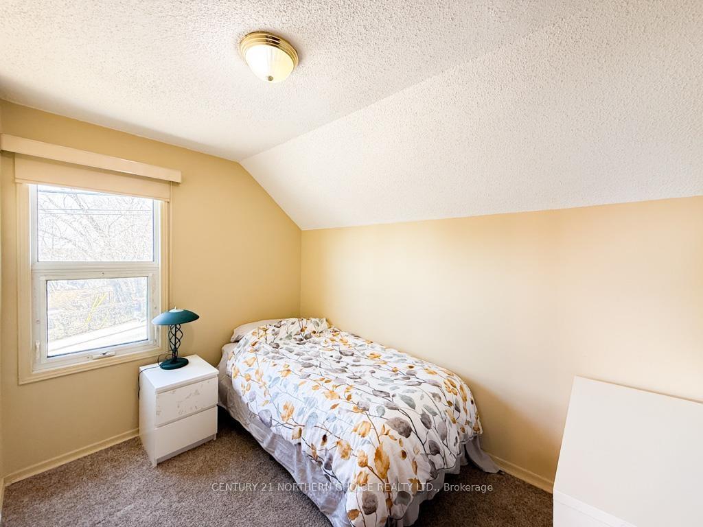 Photo 21 of 311 Fourth Avenue South, Kenora, Downtown — HOMEH