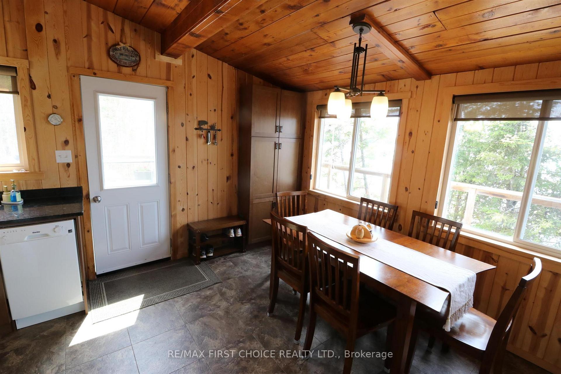 Photo 10 of S756 Corkscrew Island, Kenora Remote Area, Lake of the Woods West — HOMEH
