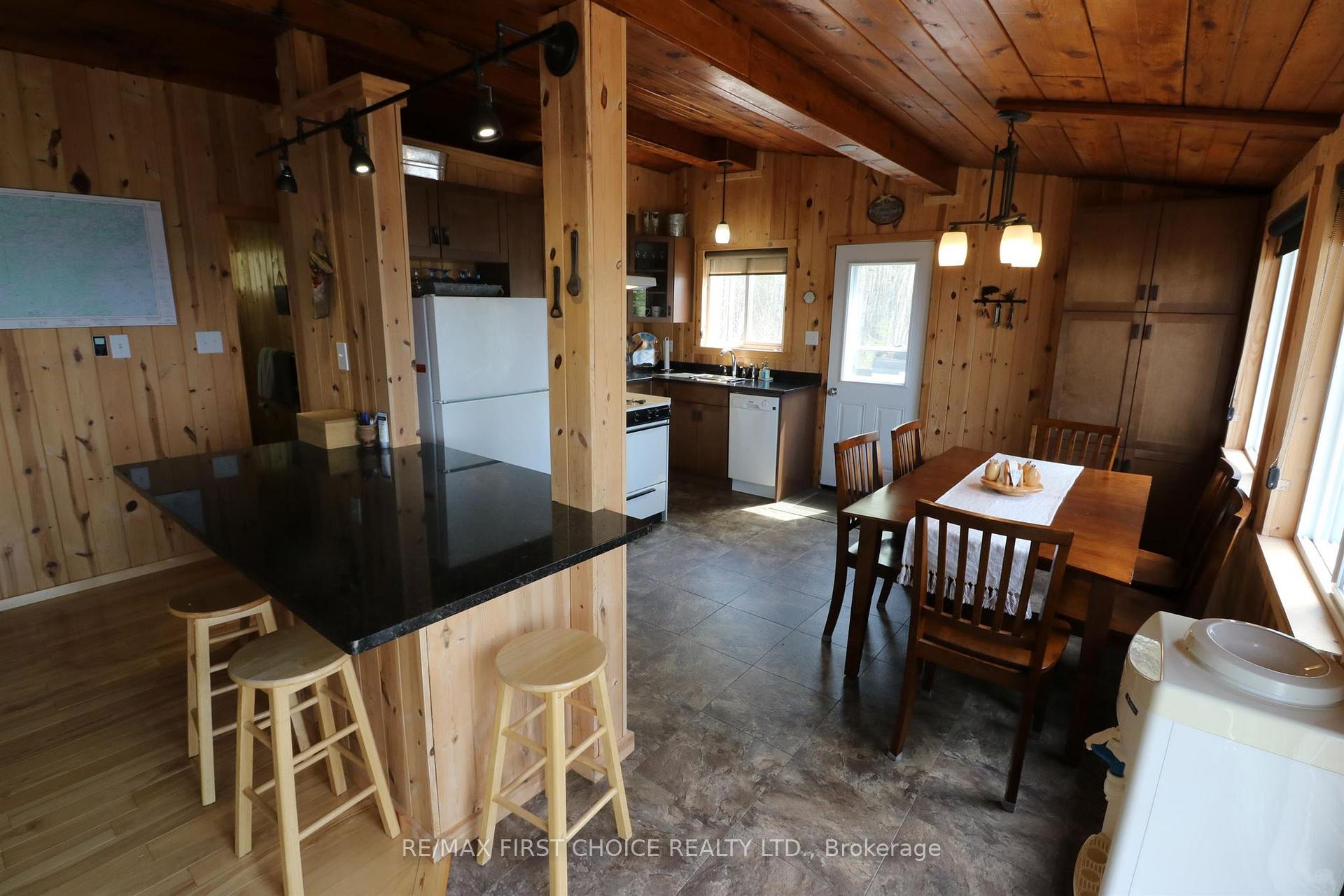 Photo 11 of S756 Corkscrew Island, Kenora Remote Area, Lake of the Woods West — HOMEH