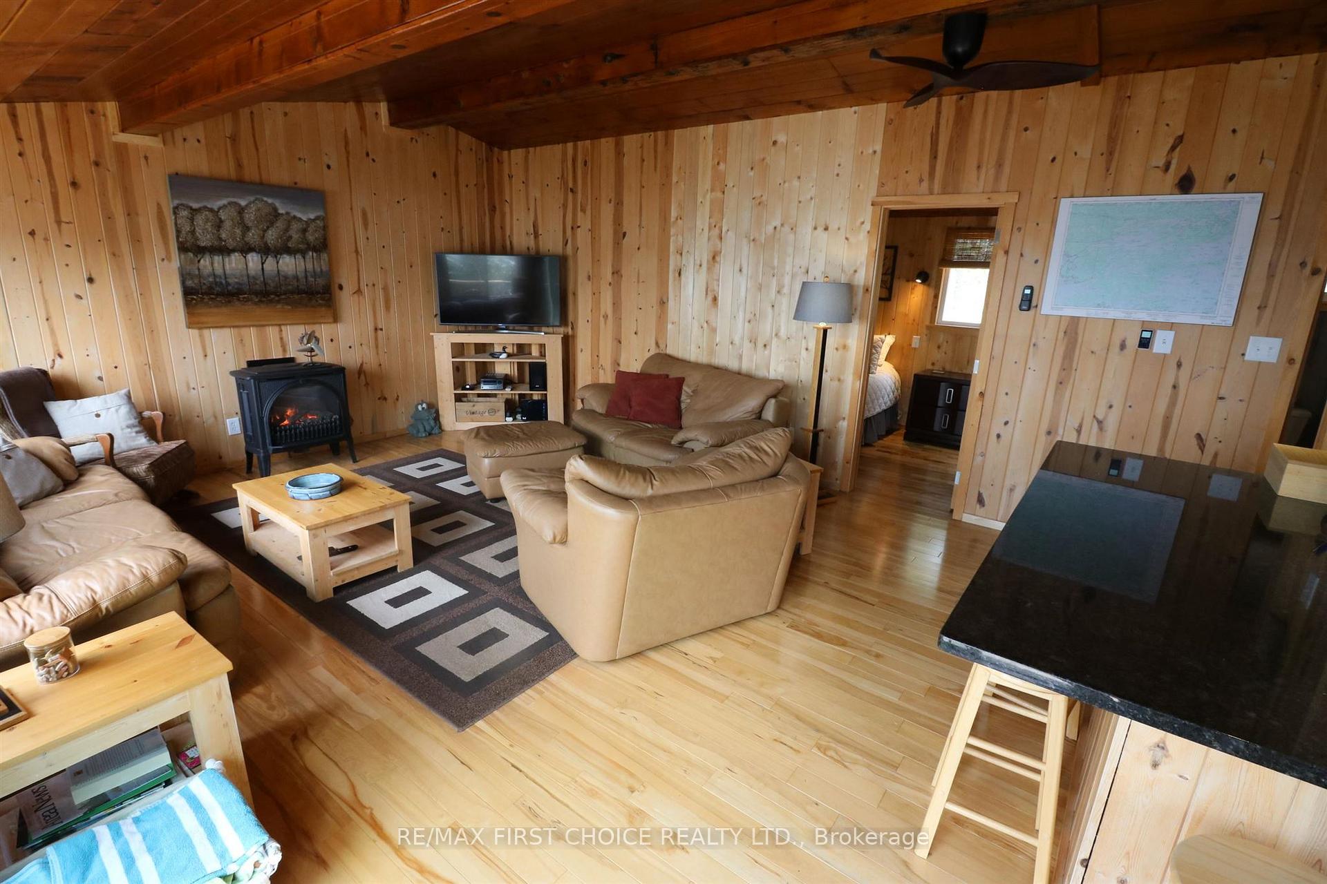 Photo 12 of S756 Corkscrew Island, Kenora Remote Area, Lake of the Woods West — HOMEH