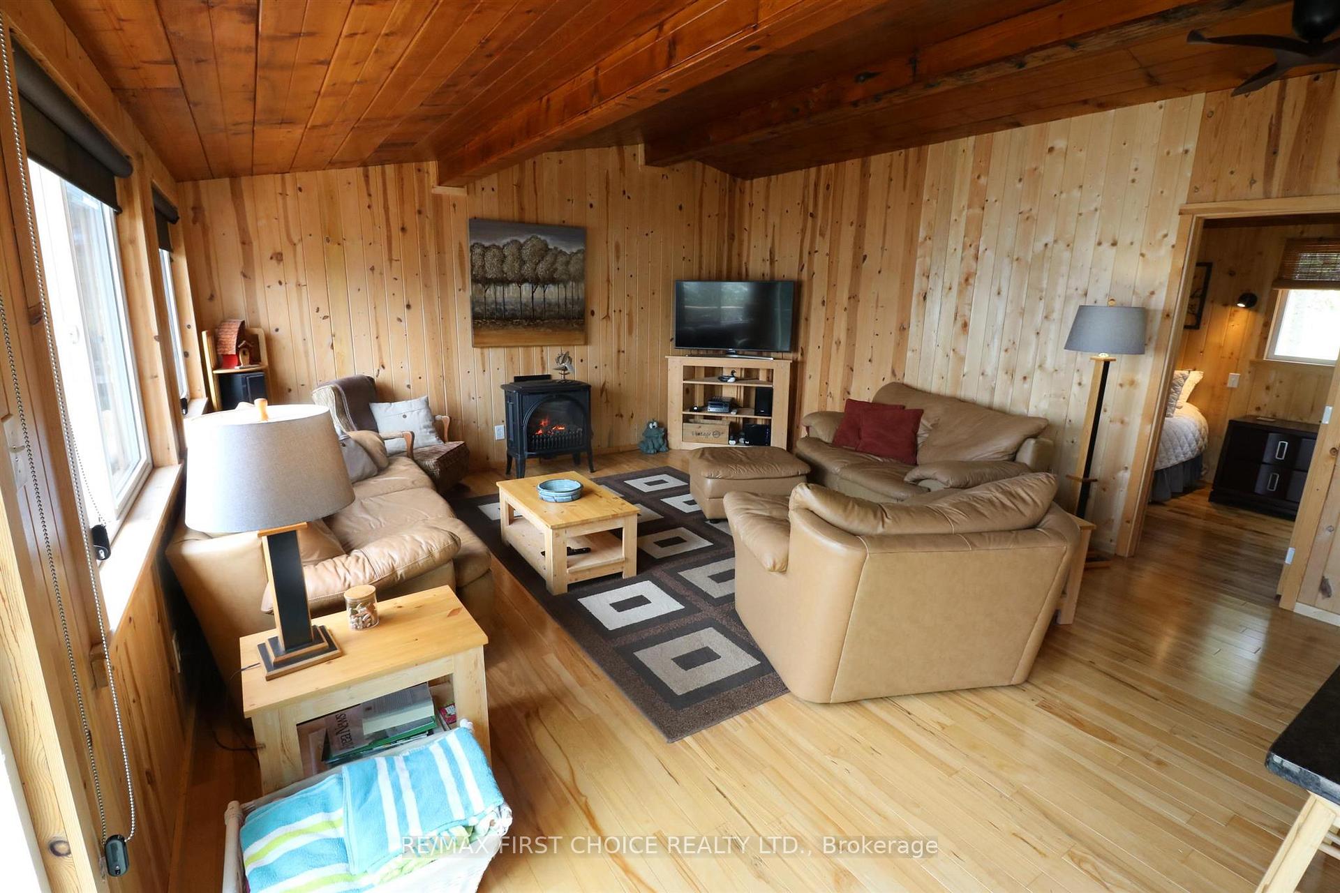 Photo 14 of S756 Corkscrew Island, Kenora Remote Area, Lake of the Woods West — HOMEH