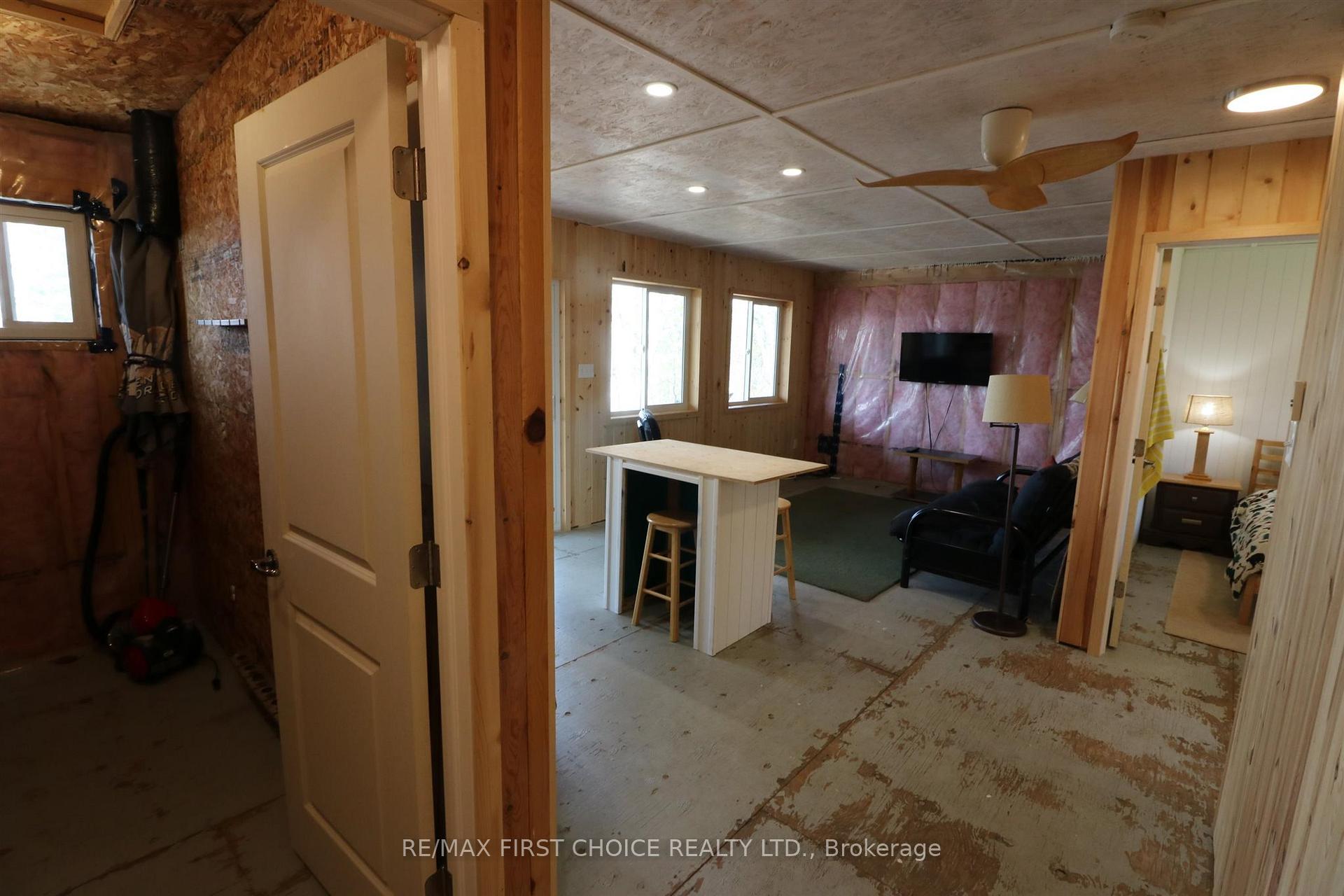 Photo 28 of S756 Corkscrew Island, Kenora Remote Area, Lake of the Woods West — HOMEH