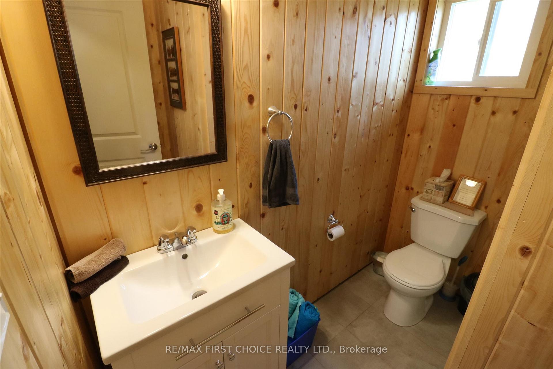 Photo 36 of S756 Corkscrew Island, Kenora Remote Area, Lake of the Woods West — HOMEH