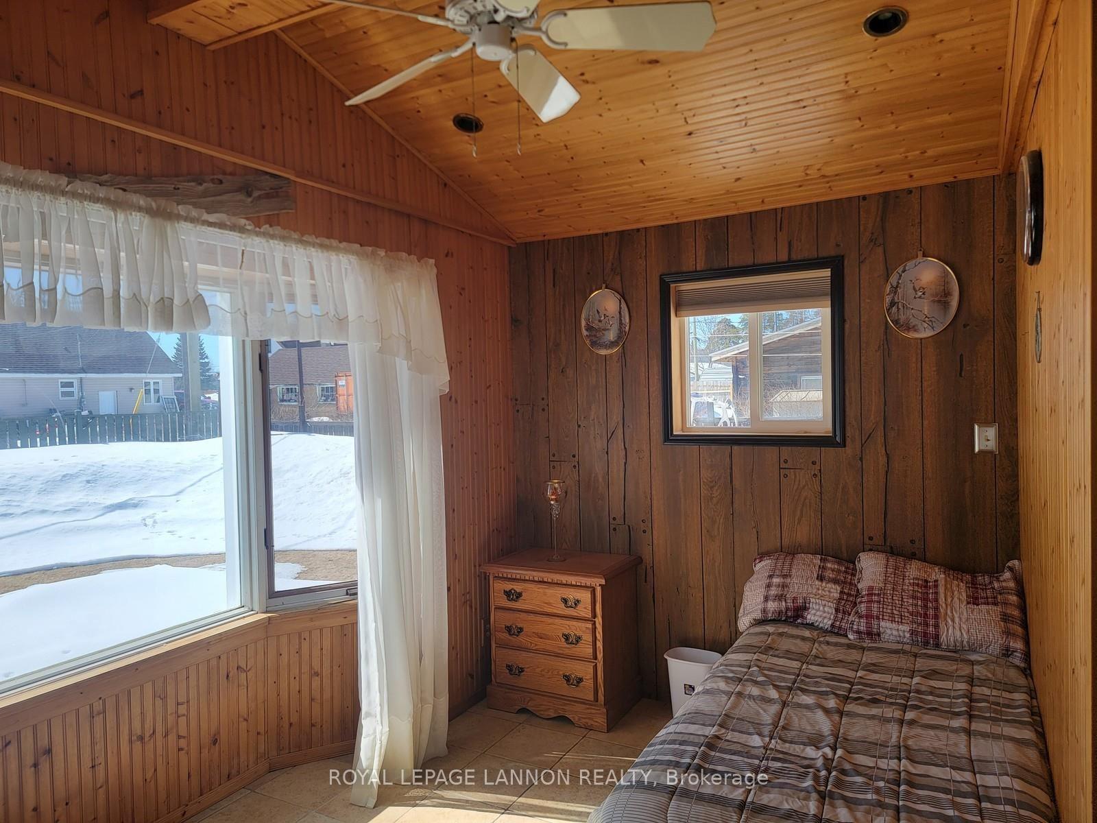Photo 16 of 20 Pine Crescent, Terrace Bay — HOMEH