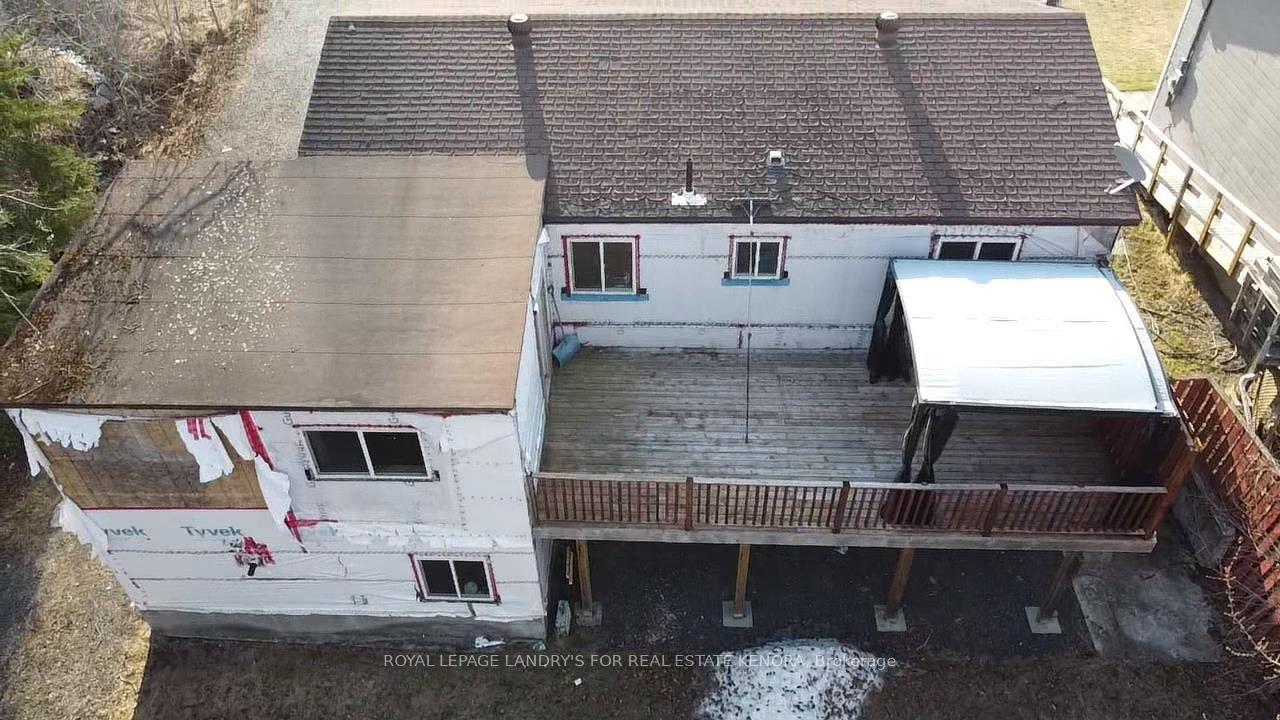 Photo 6 of 633 Eighth Avenue S, Kenora, Lakeside — HOMEH