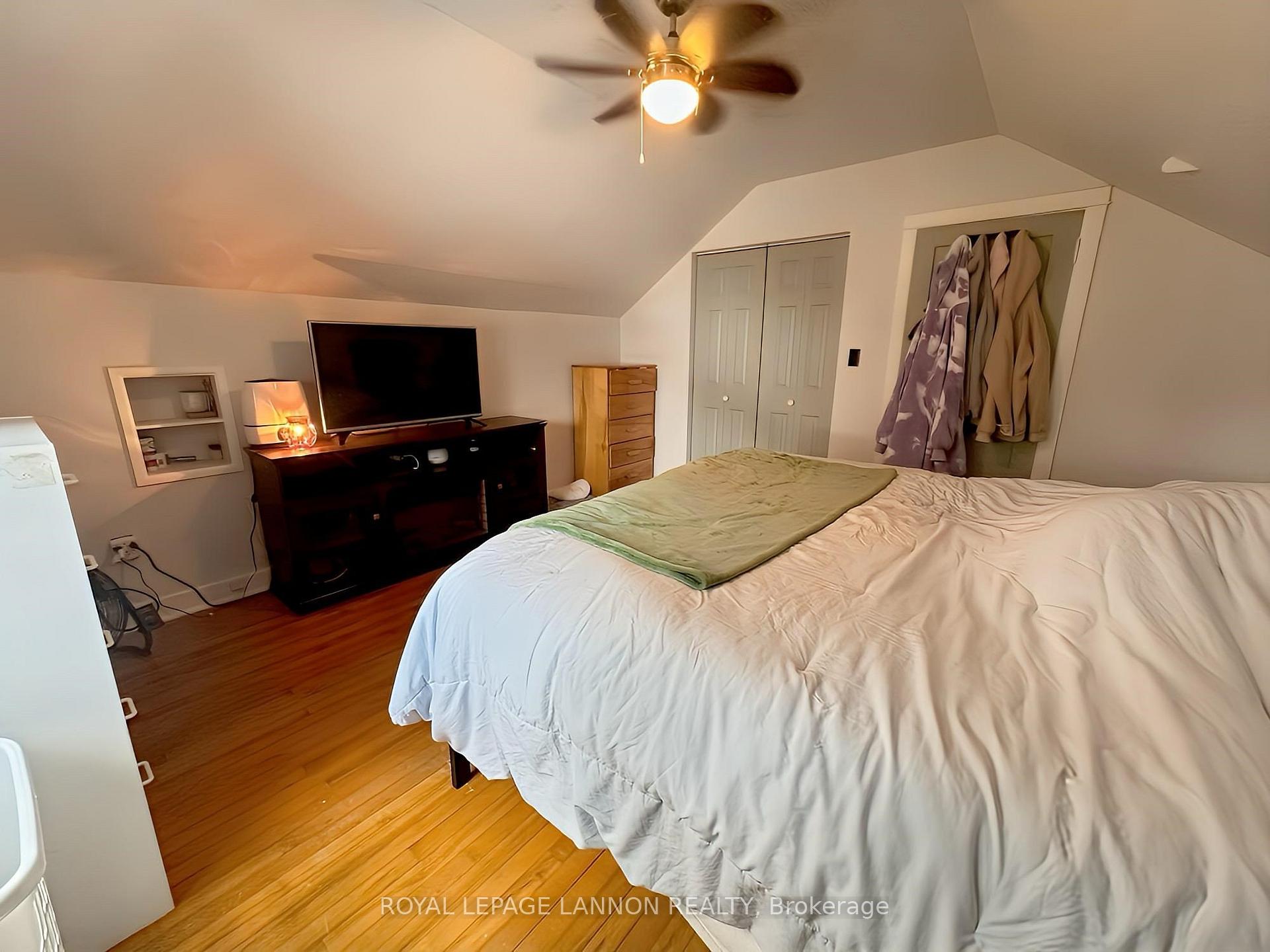 Photo 14 of 102 Park Drive, Greenstone — HOMEH