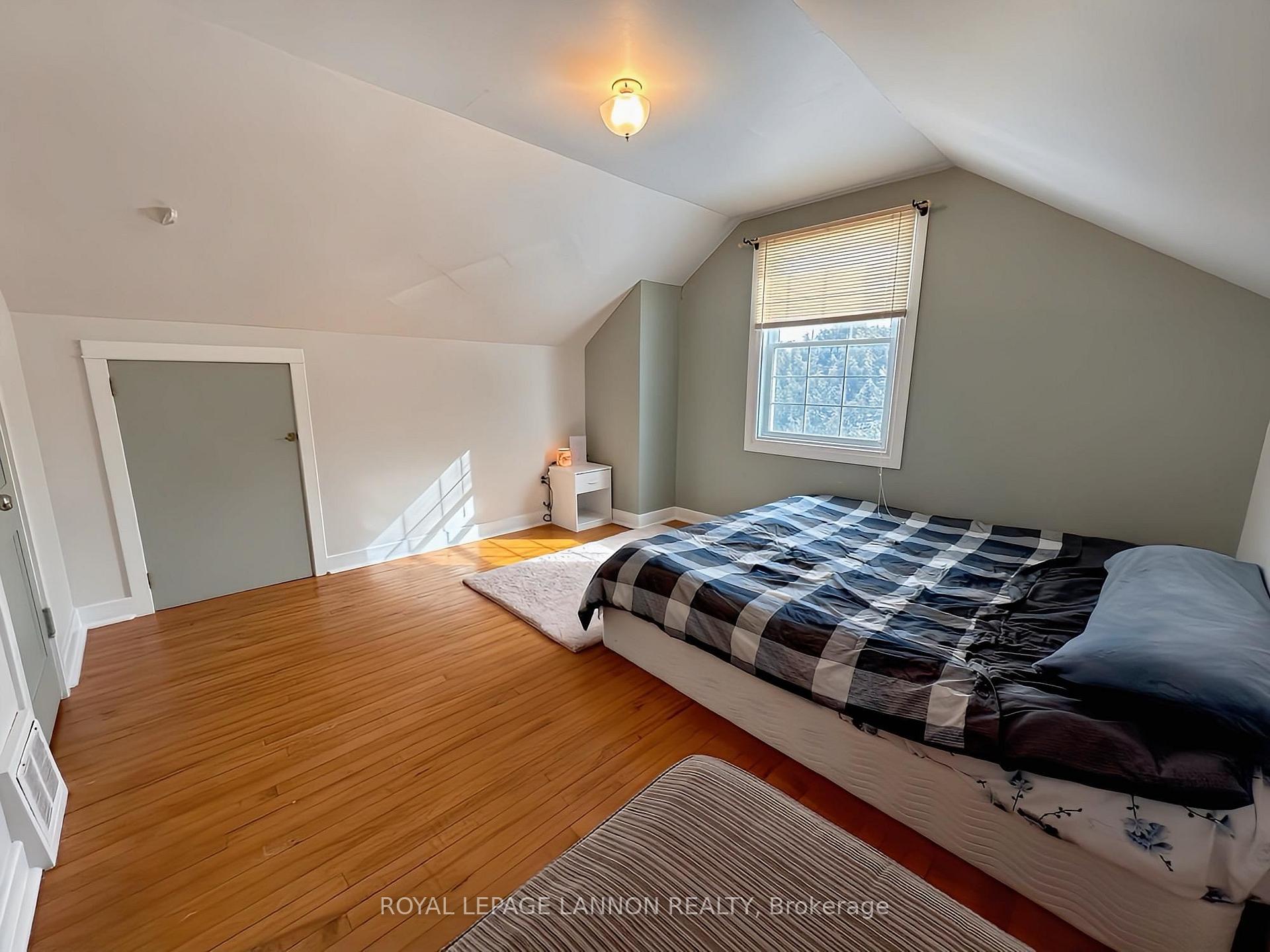 Photo 16 of 102 Park Drive, Greenstone — HOMEH