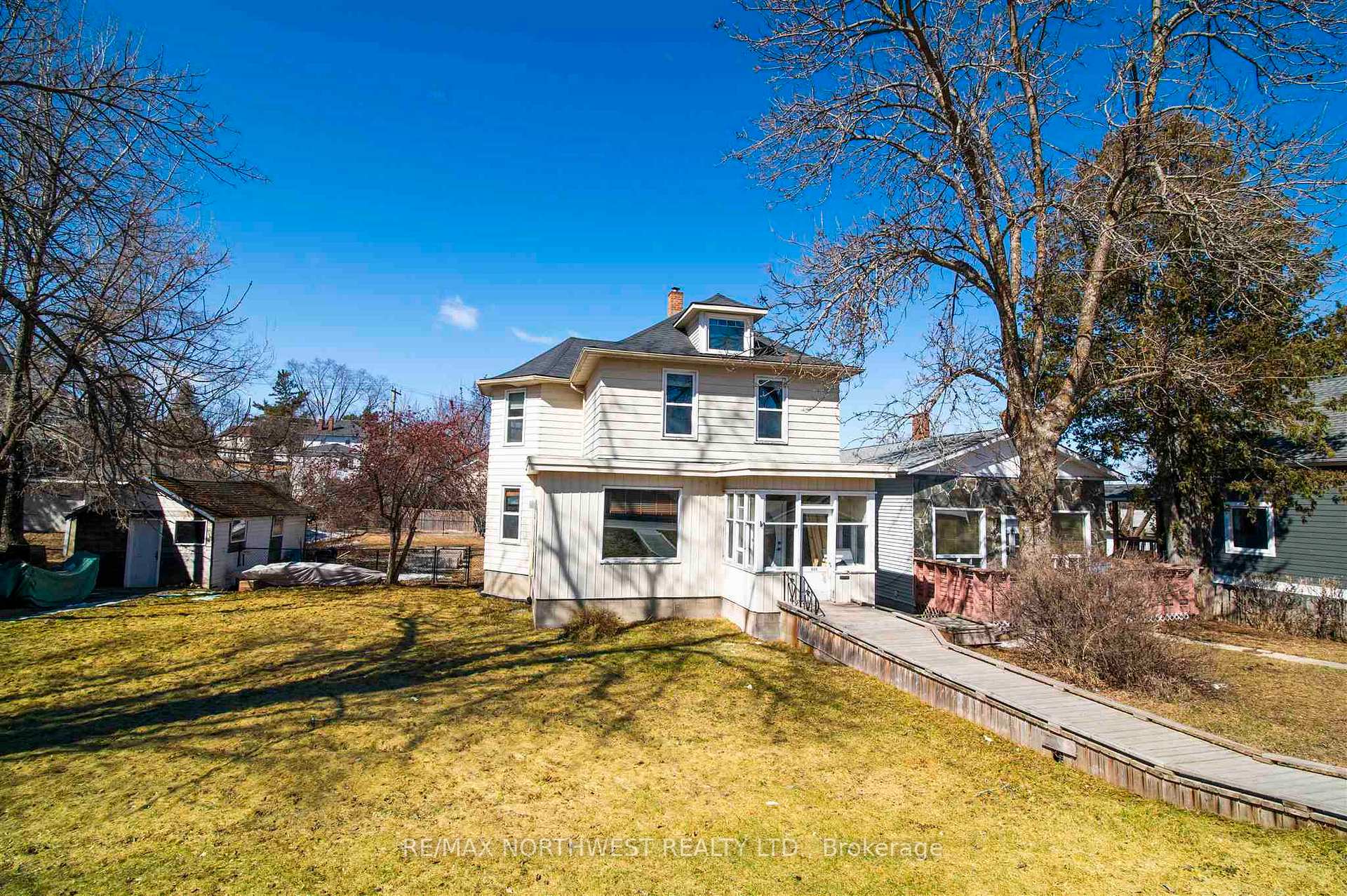 Photo 1 of 545 Second Avenue S, Kenora, Lakeside — HOMEH