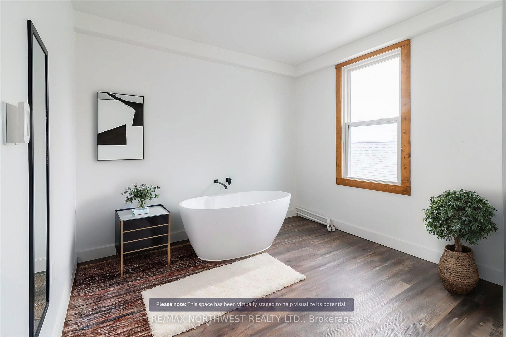 Photo 11 of 545 Second Avenue S, Kenora, Lakeside — HOMEH