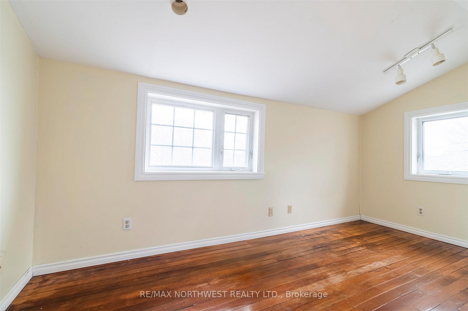 Photo 28 of 545 Second Avenue S, Kenora, Lakeside — HOMEH