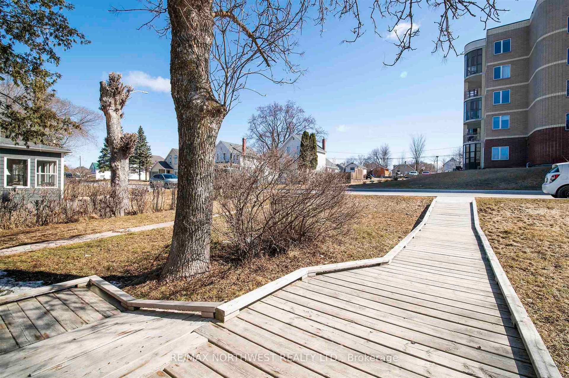 Photo 30 of 545 Second Avenue S, Kenora, Lakeside — HOMEH