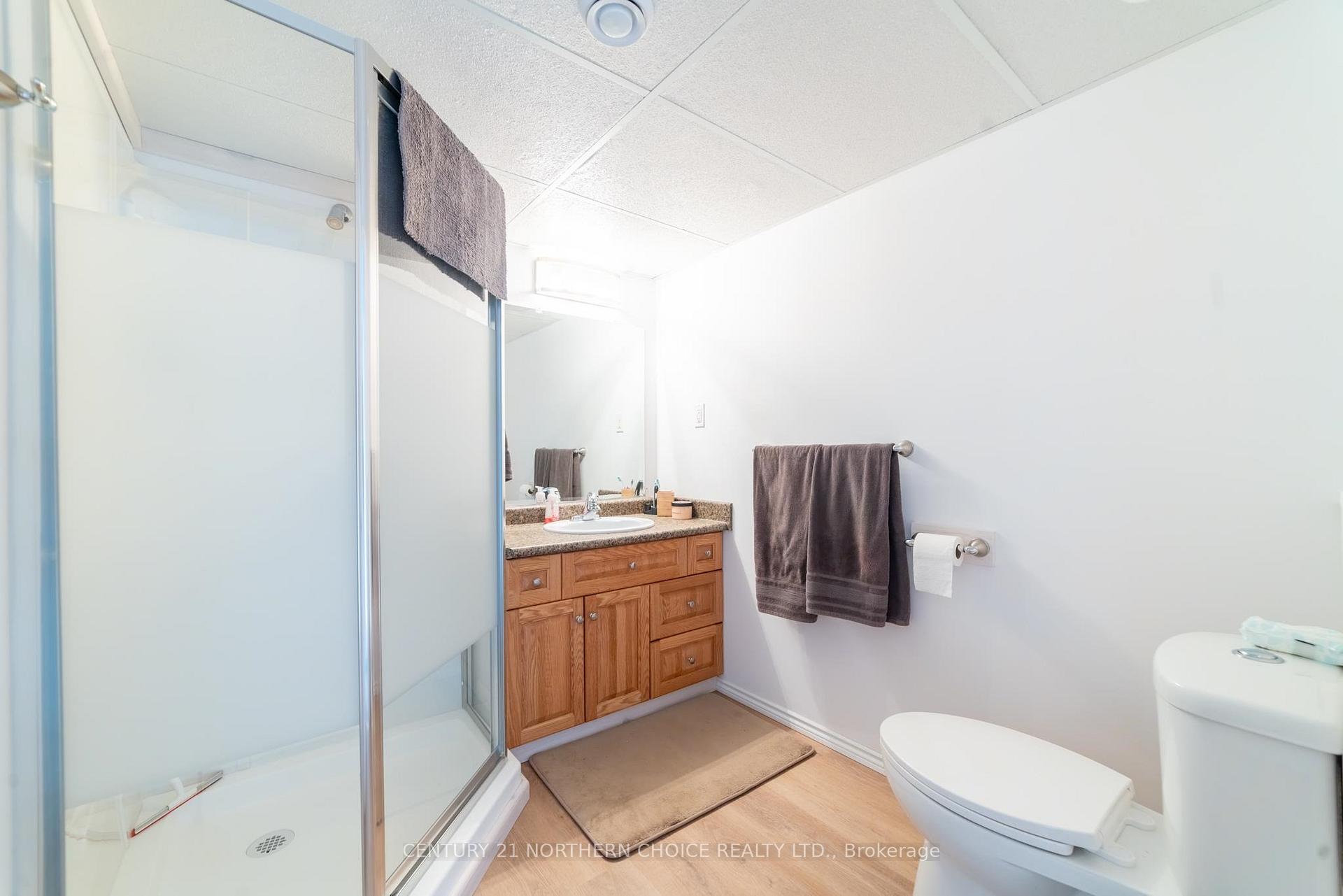Photo 34 of 709 Thirteenth Avenue N, Kenora, Evergreen — HOMEH