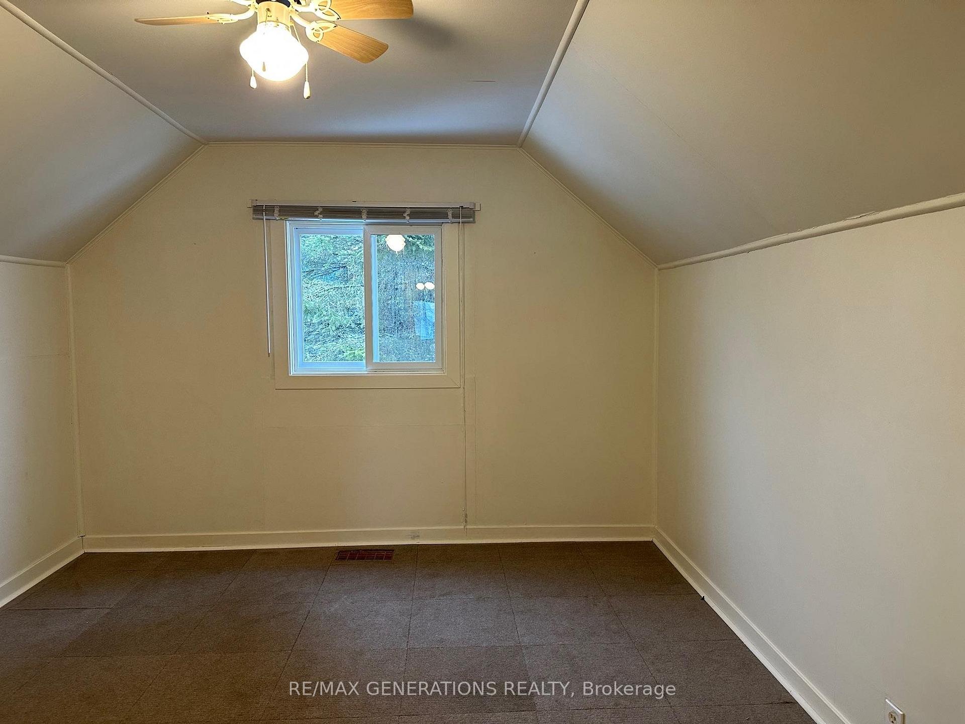Photo 18 of 51 Laurier Drive, Terrace Bay — HOMEH