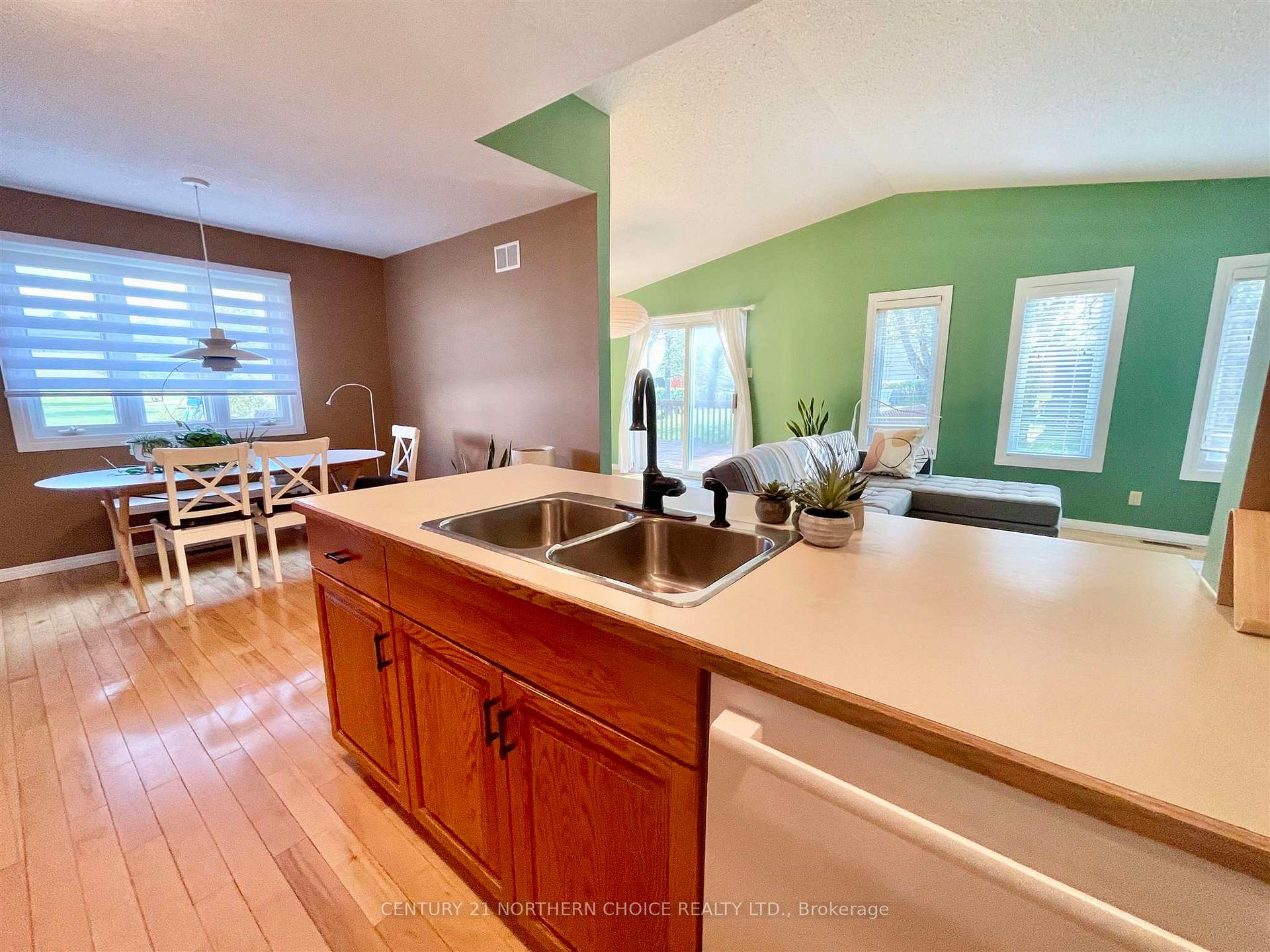 Photo 3 of 6 Lila Place, Dryden, Hillcrest — HOMEH