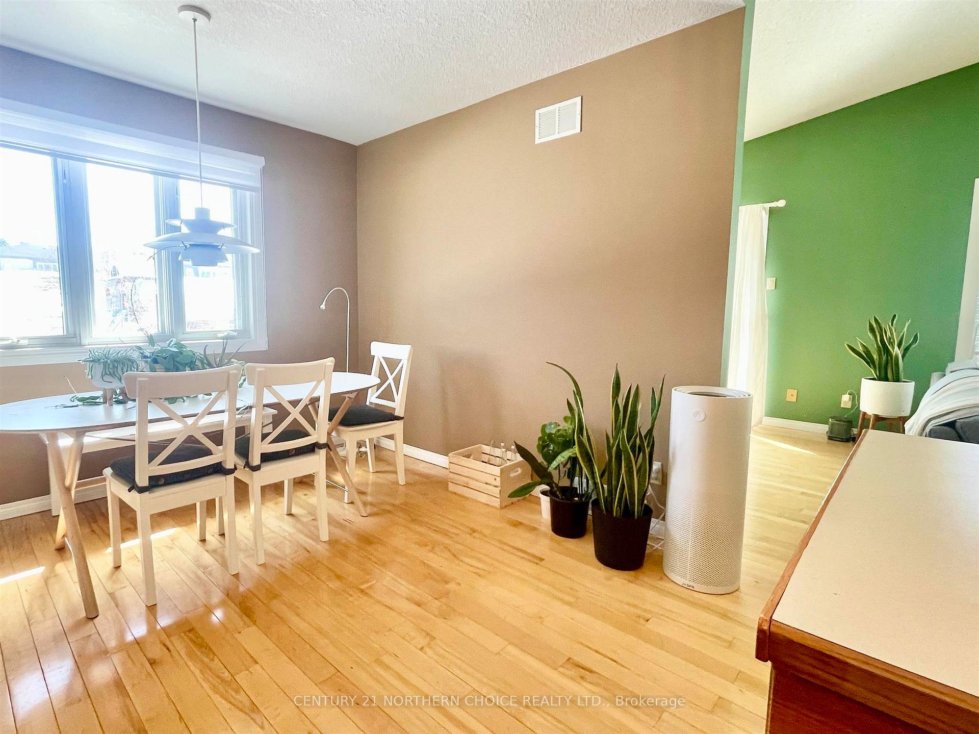Photo 11 of 6 Lila Place, Dryden, Hillcrest — HOMEH