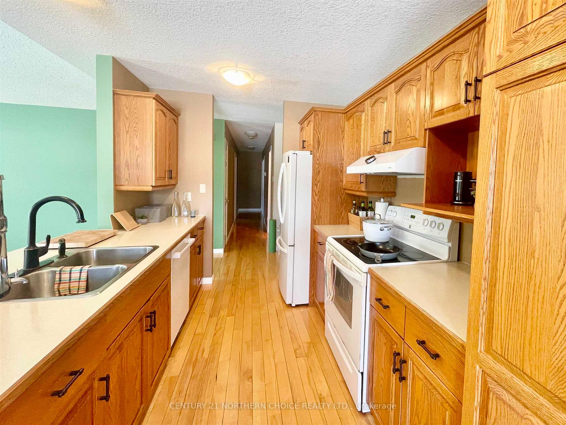 Photo 13 of 6 Lila Place, Dryden, Hillcrest — HOMEH