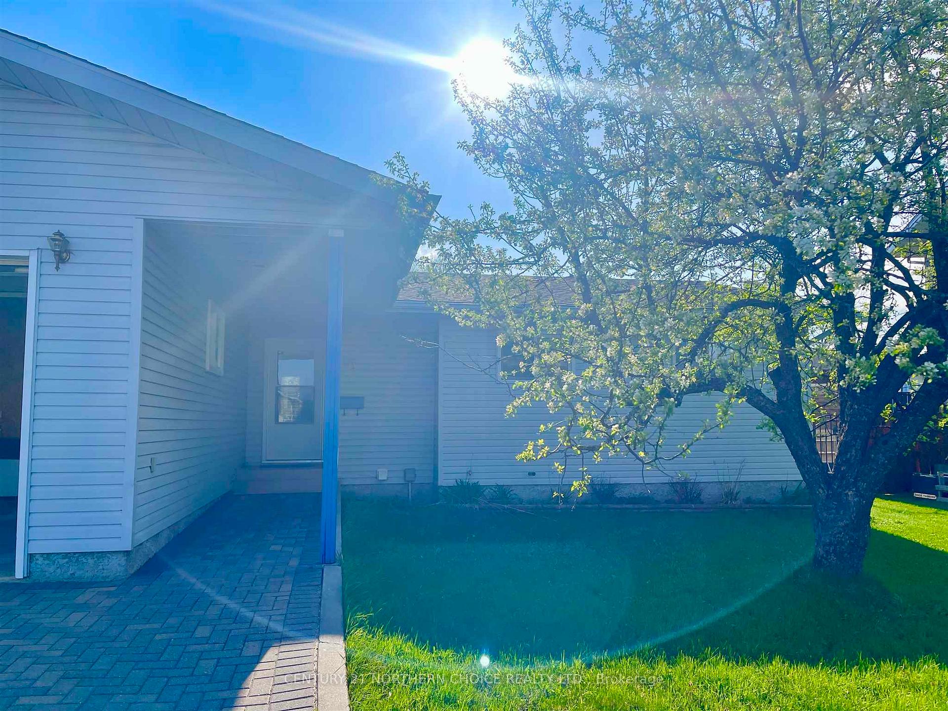 Photo 39 of 6 Lila Place, Dryden, Hillcrest — HOMEH