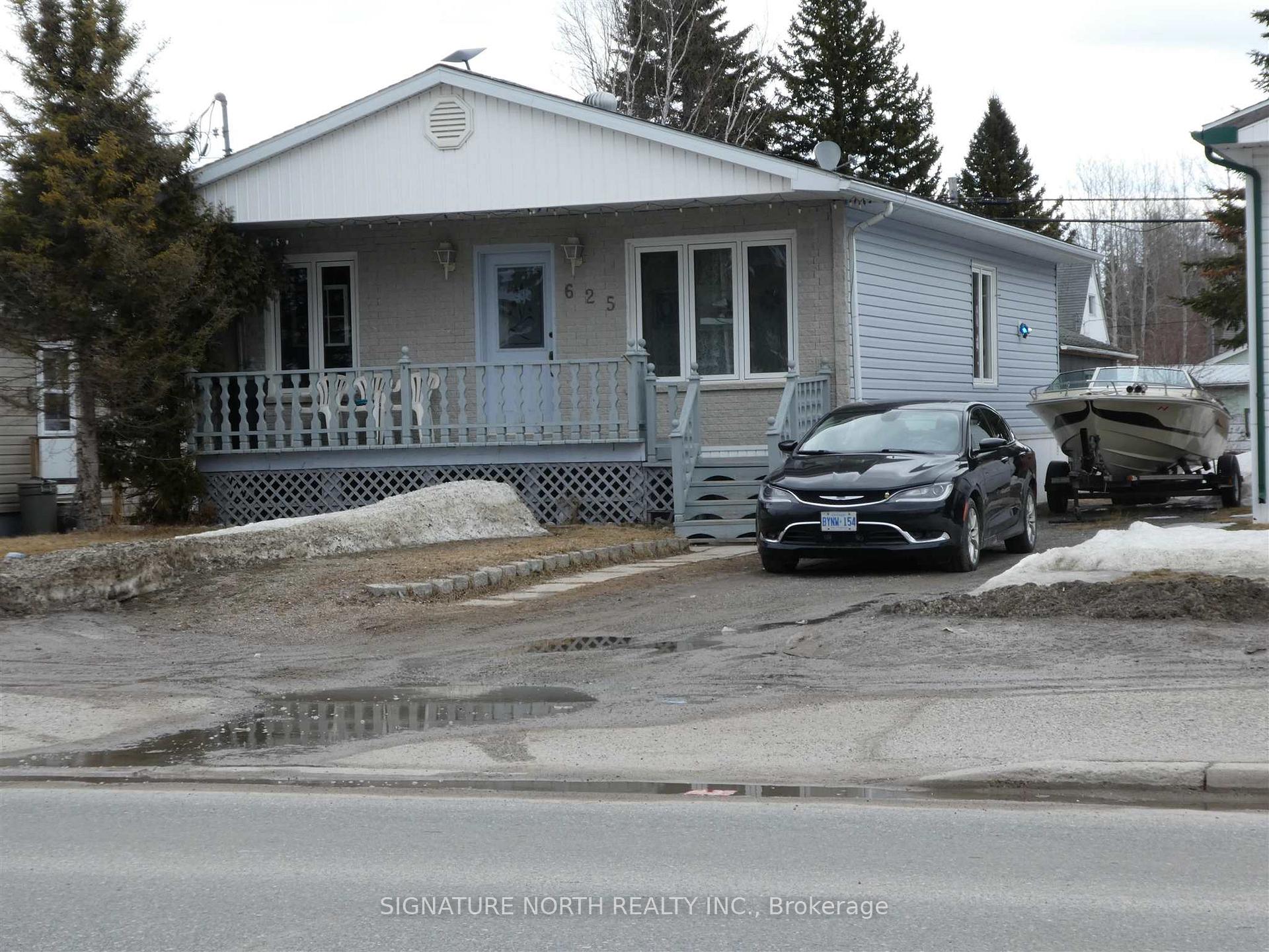 Photo 1 of 625 Main Street, Greenstone — HOMEH