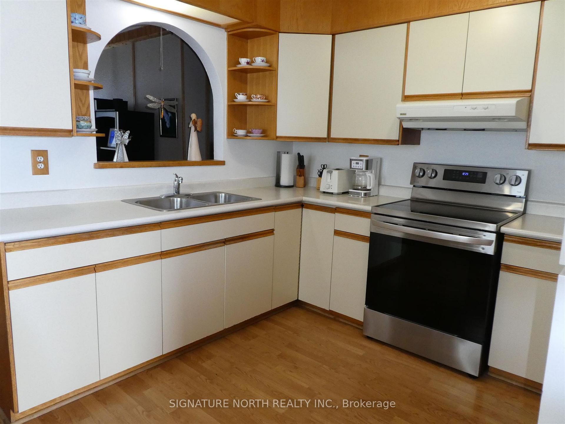Photo 5 of 625 Main Street, Greenstone — HOMEH