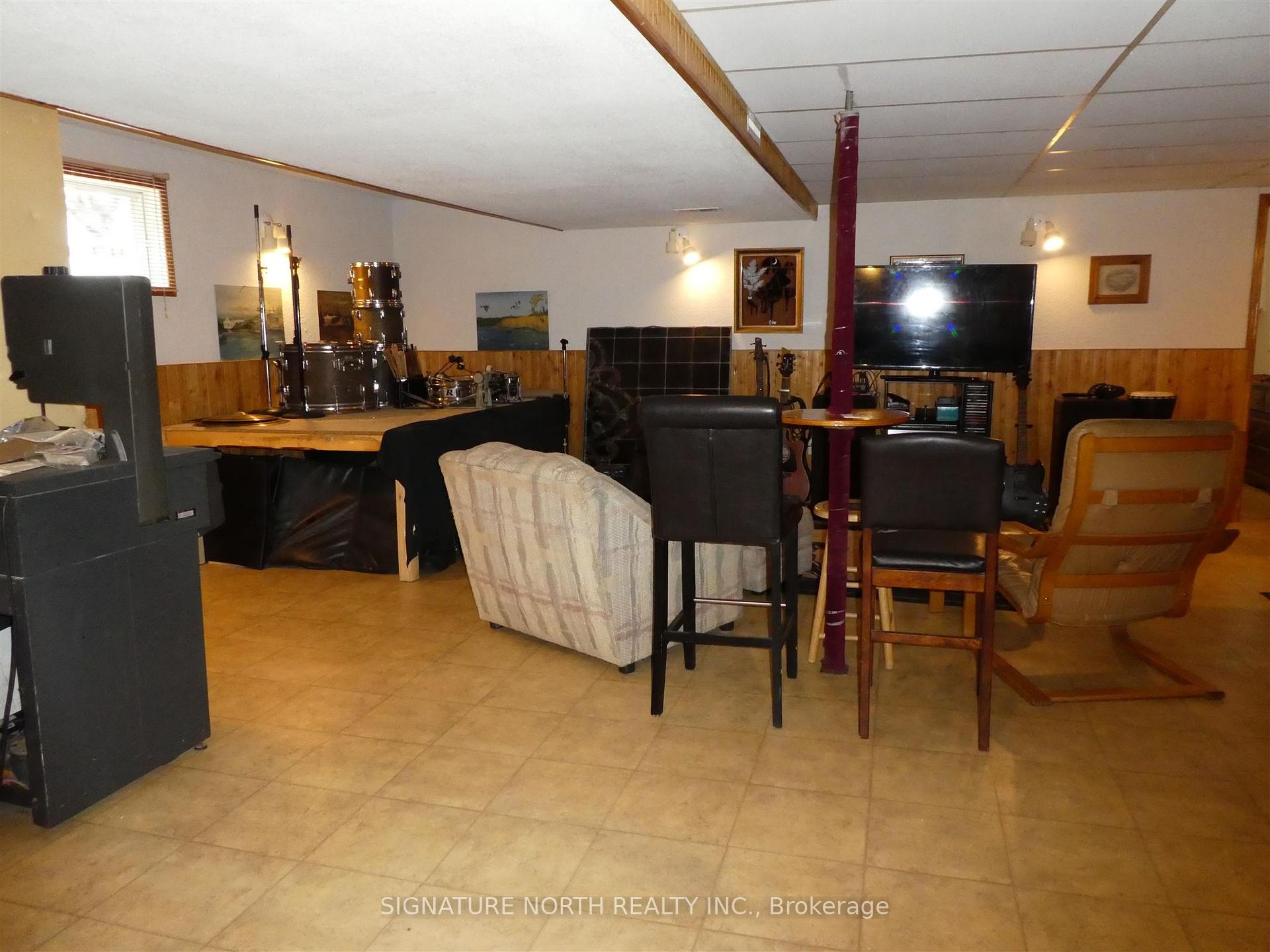 Photo 17 of 625 Main Street, Greenstone — HOMEH