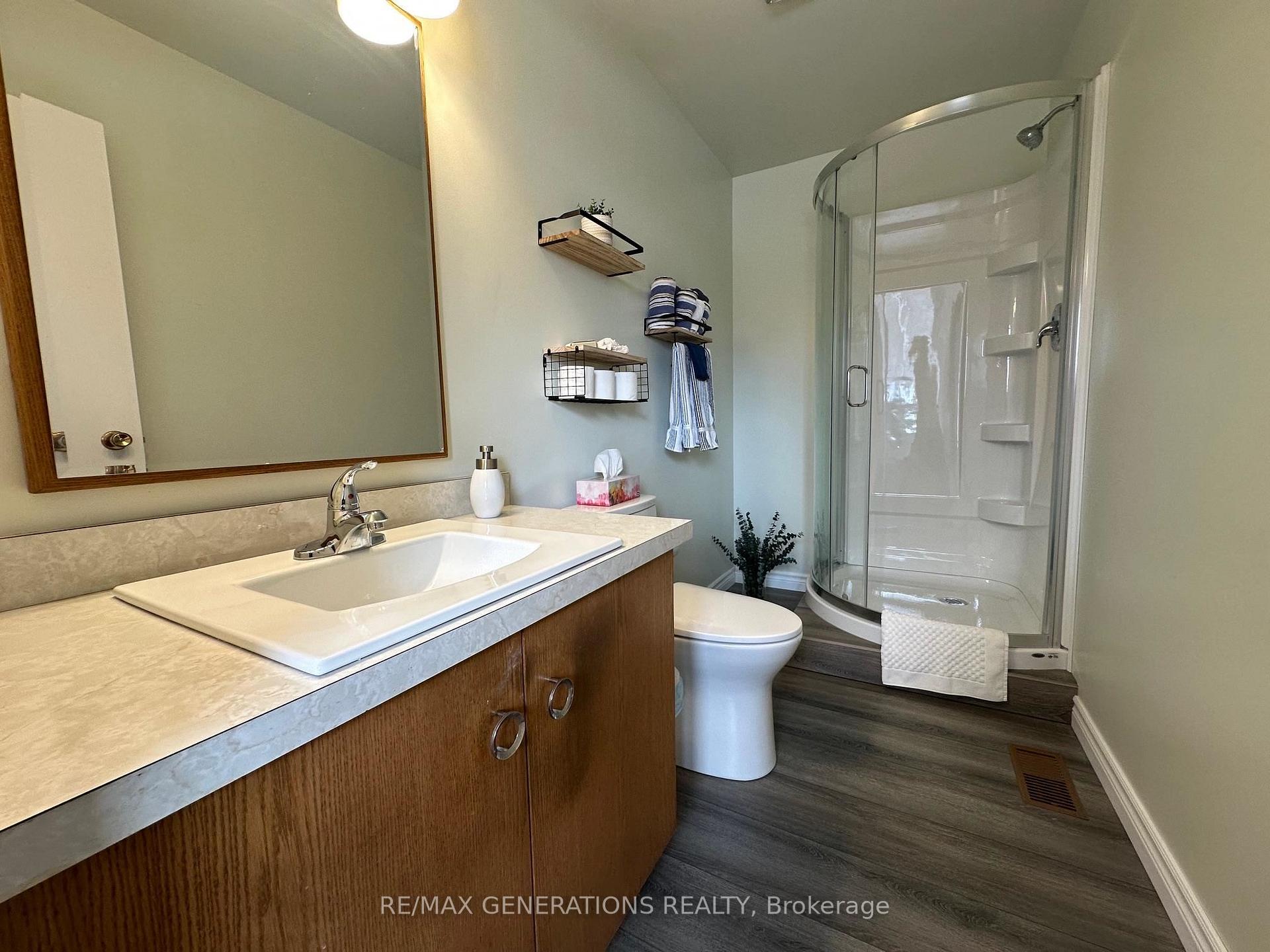 Photo 24 of 207 Winnipeg Street, Schreiber — HOMEH