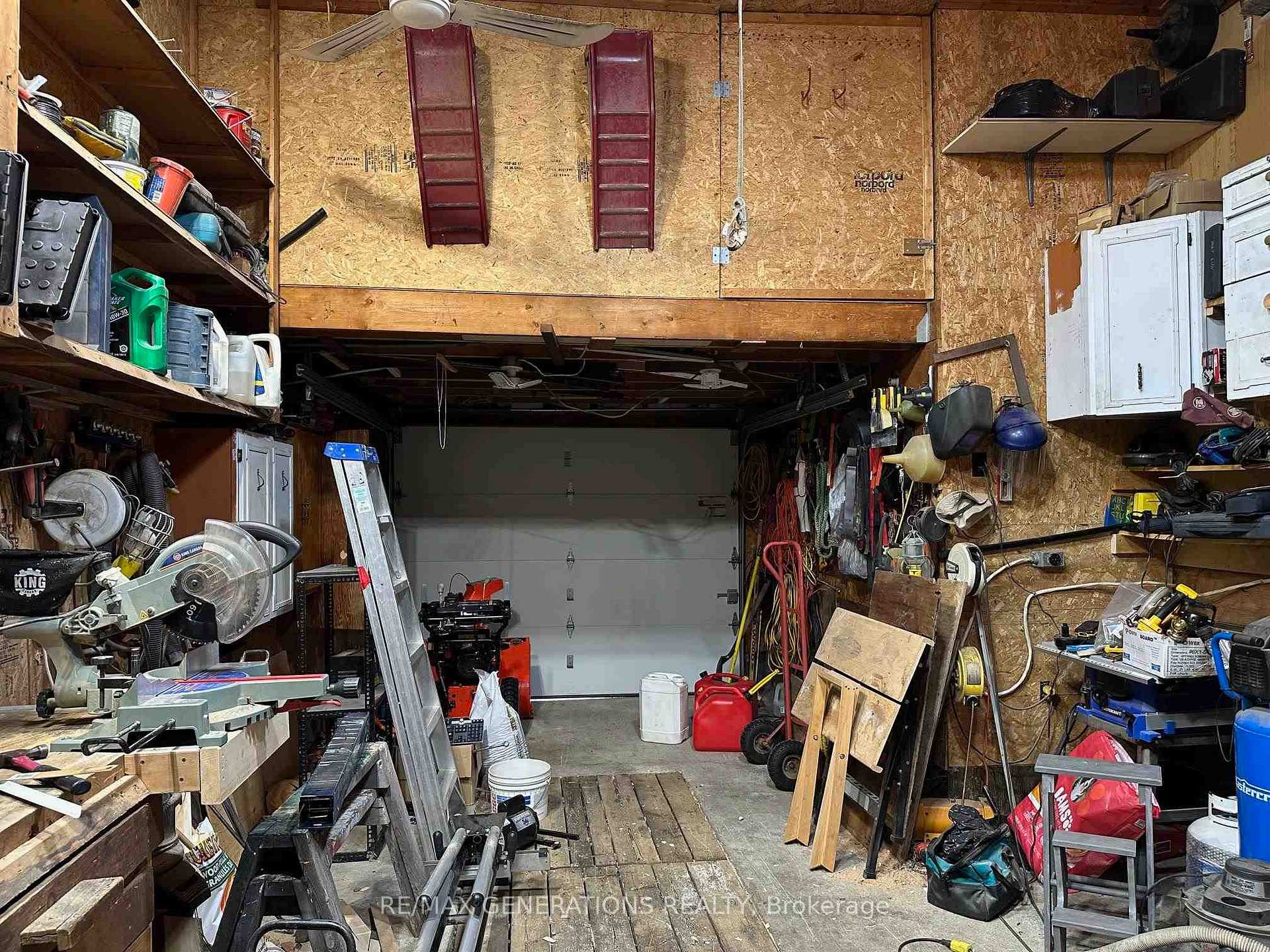 Photo 33 of 207 Winnipeg Street, Schreiber — HOMEH