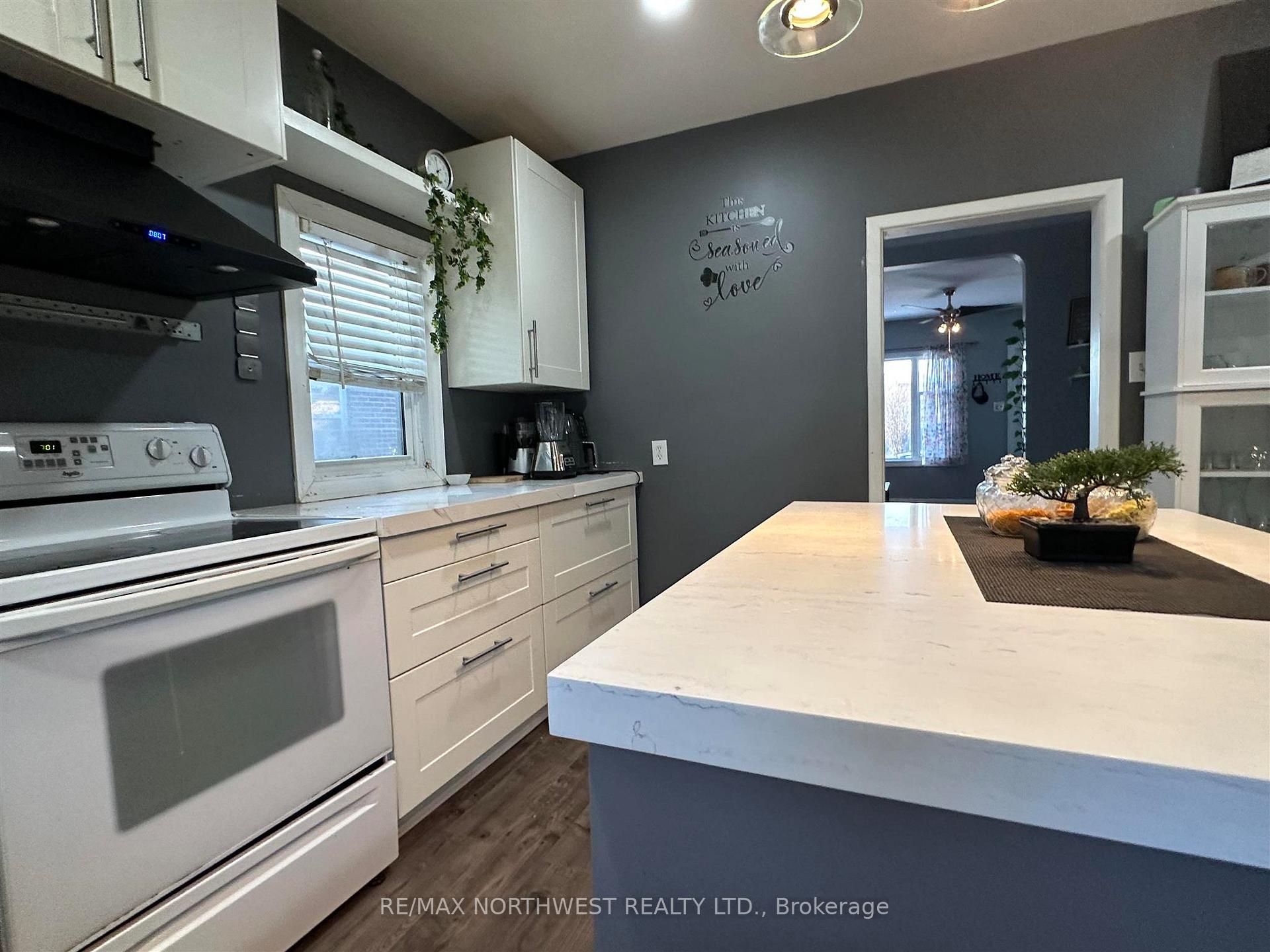 Photo 5 of 335 First Street E, Fort Frances — HOMEH