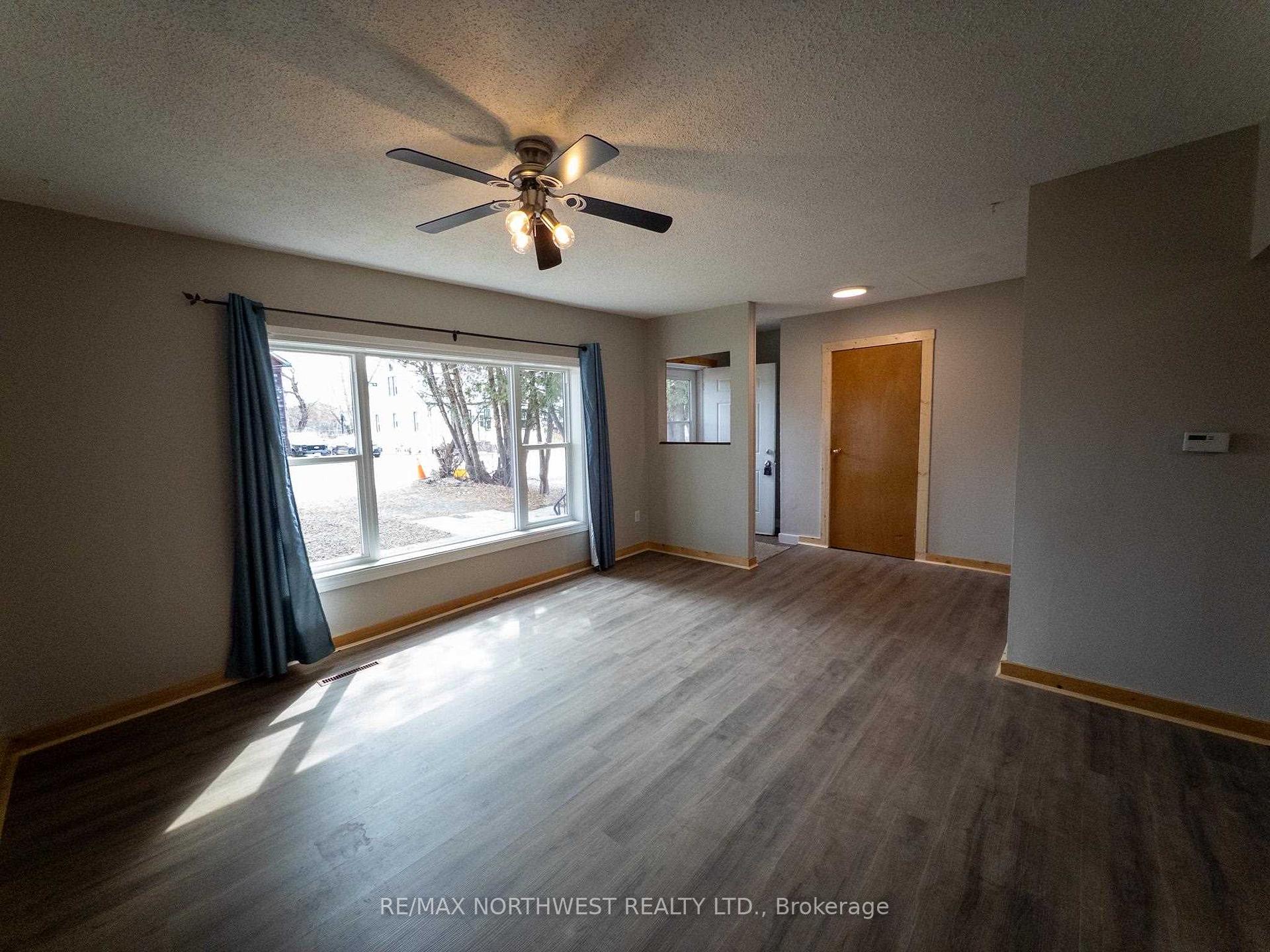 Photo 6 of 2 McQuillan Street, Kenora, Norman — HOMEH