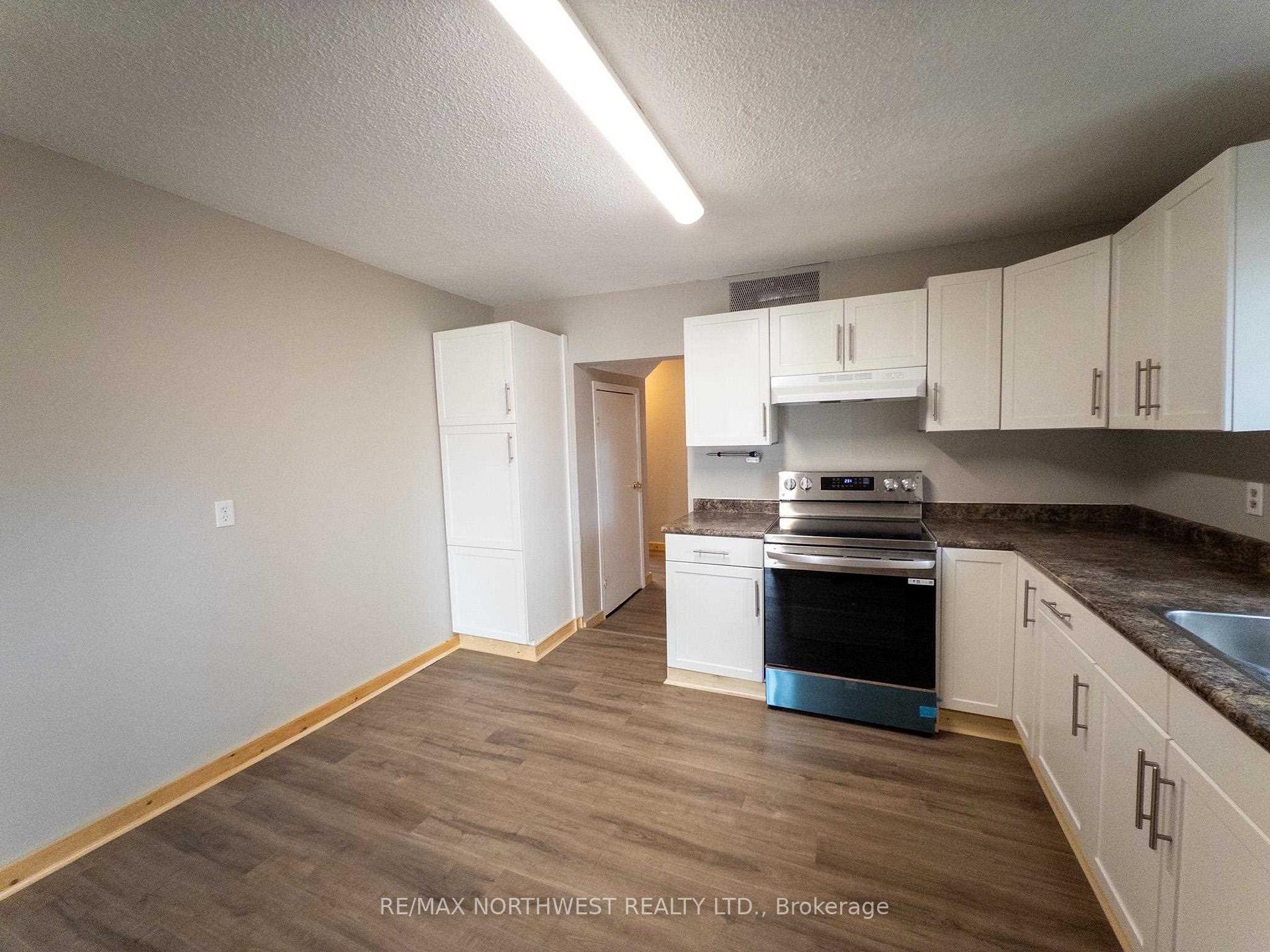 Photo 8 of 2 McQuillan Street, Kenora, Norman — HOMEH