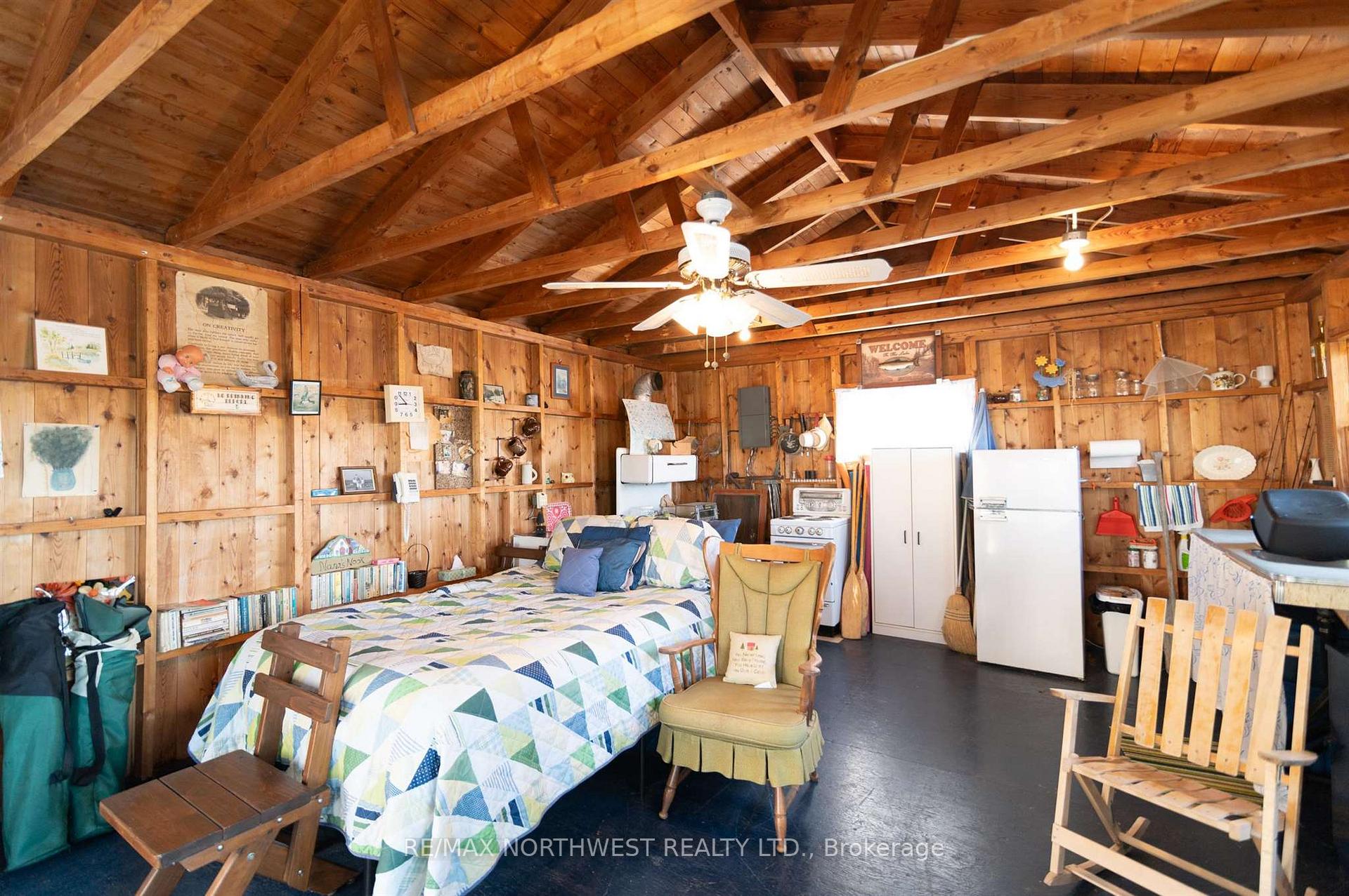 Photo 32 of 402 Birchgrove Road, Kenora Remote Area, East Of Kenora — HOMEH