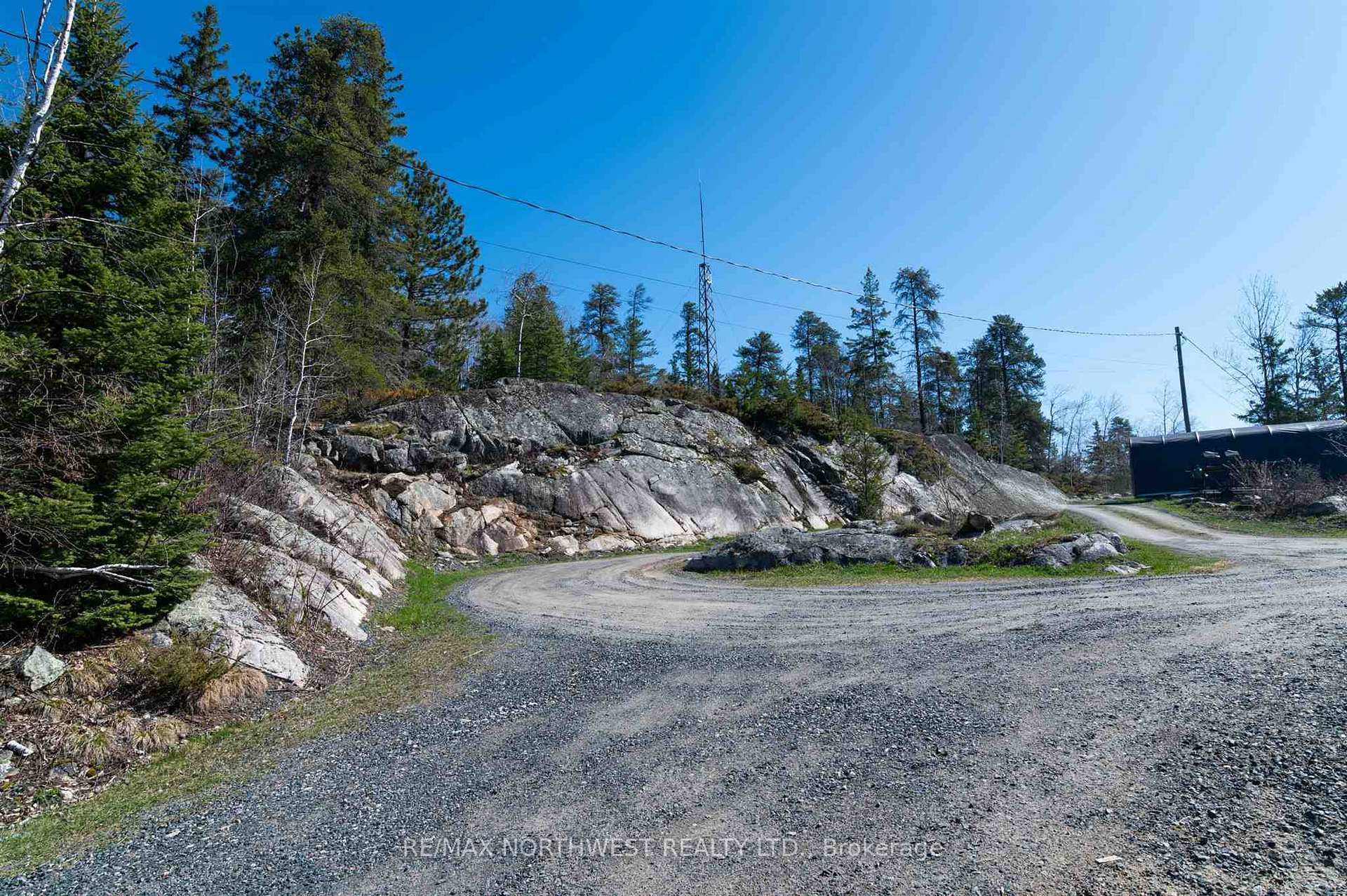 Photo 48 of 402 Birchgrove Road, Kenora Remote Area, East Of Kenora — HOMEH