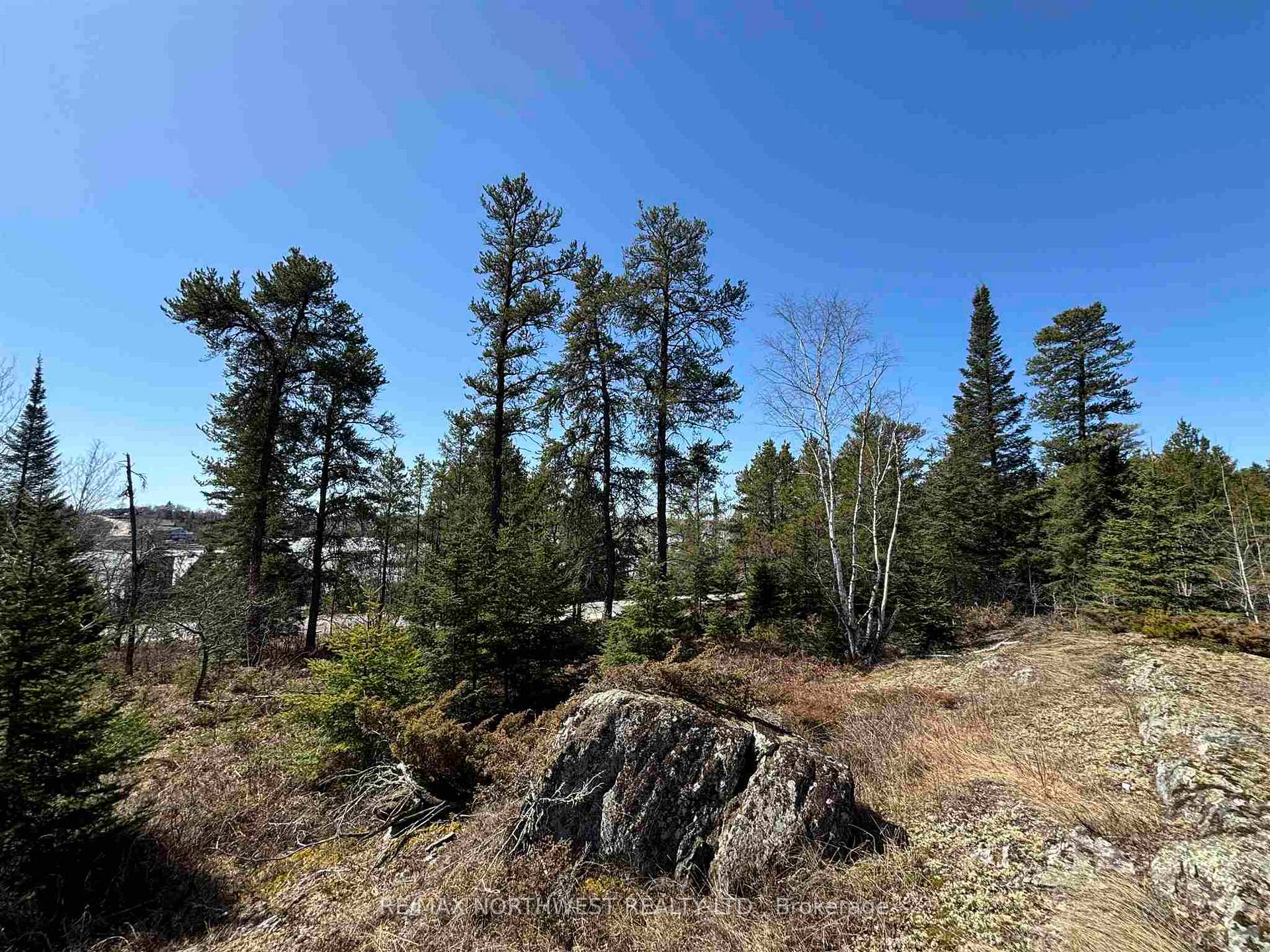 Photo 19 of 182 Darlington Drive, Kenora, Keewatin — HOMEH