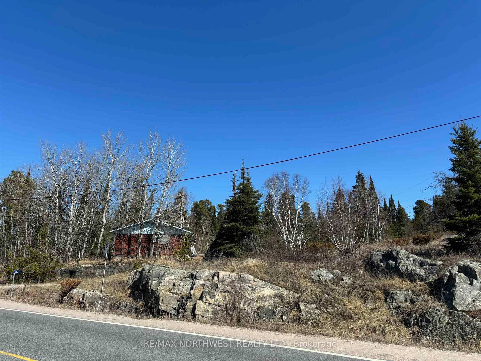 Photo 22 of 182 Darlington Drive, Kenora, Keewatin — HOMEH