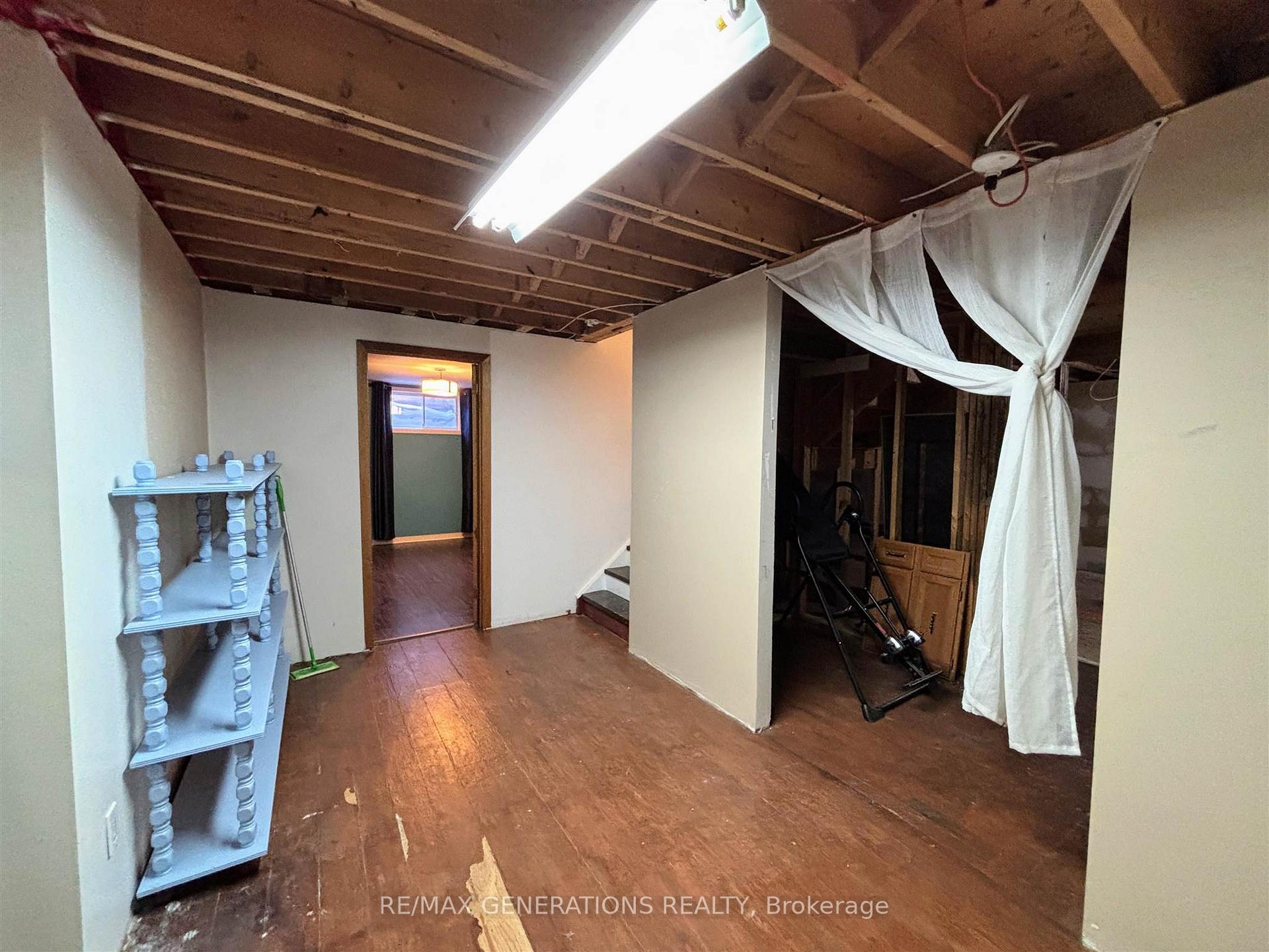 Photo 34 of 4 Nugget Street, Marathon — HOMEH