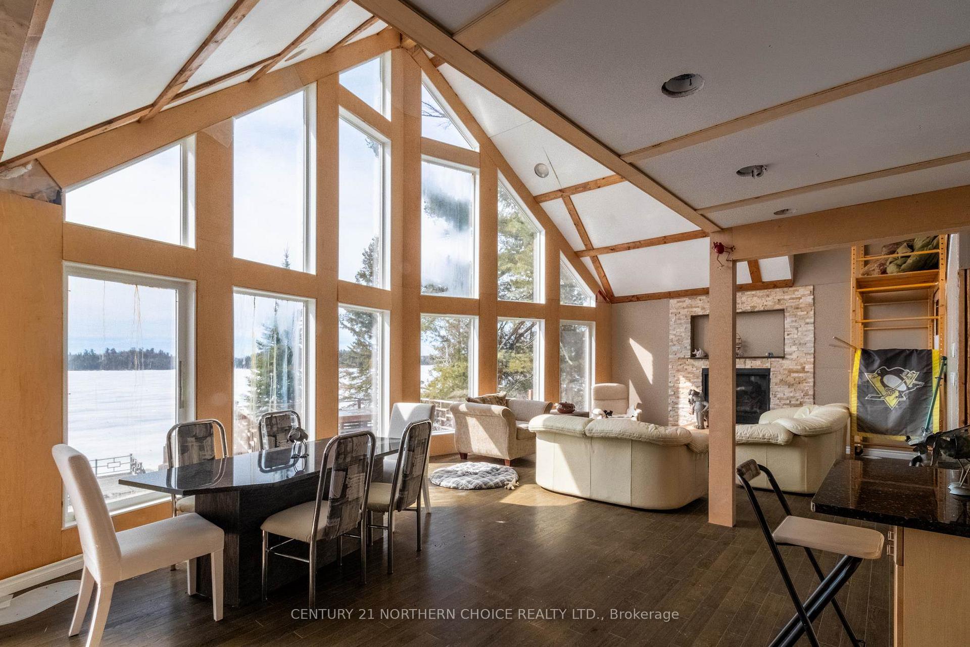 Photo 5 of 110 Poplar Bay Road N, First Nations — HOMEH
